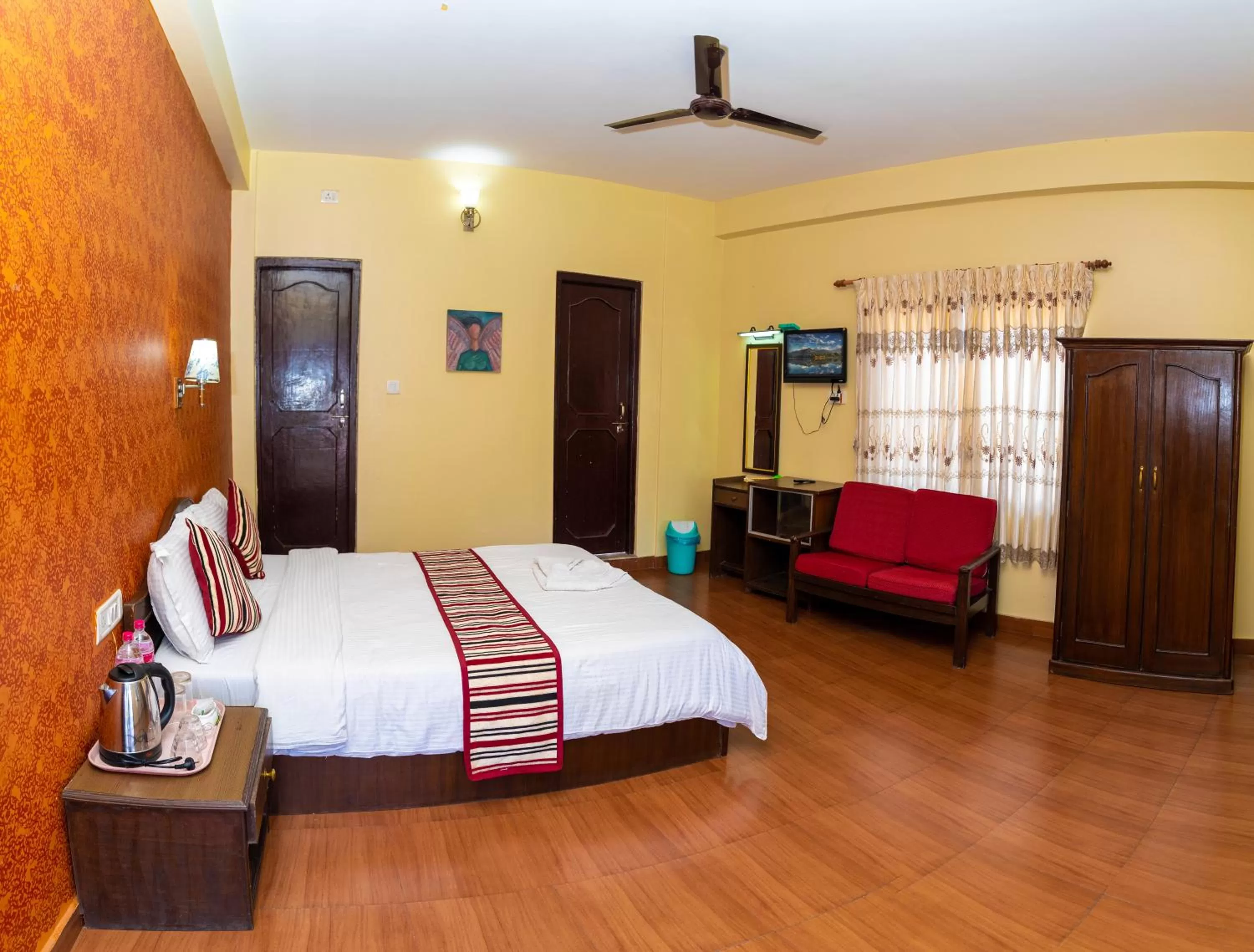 Bed in Butterfly Lodge