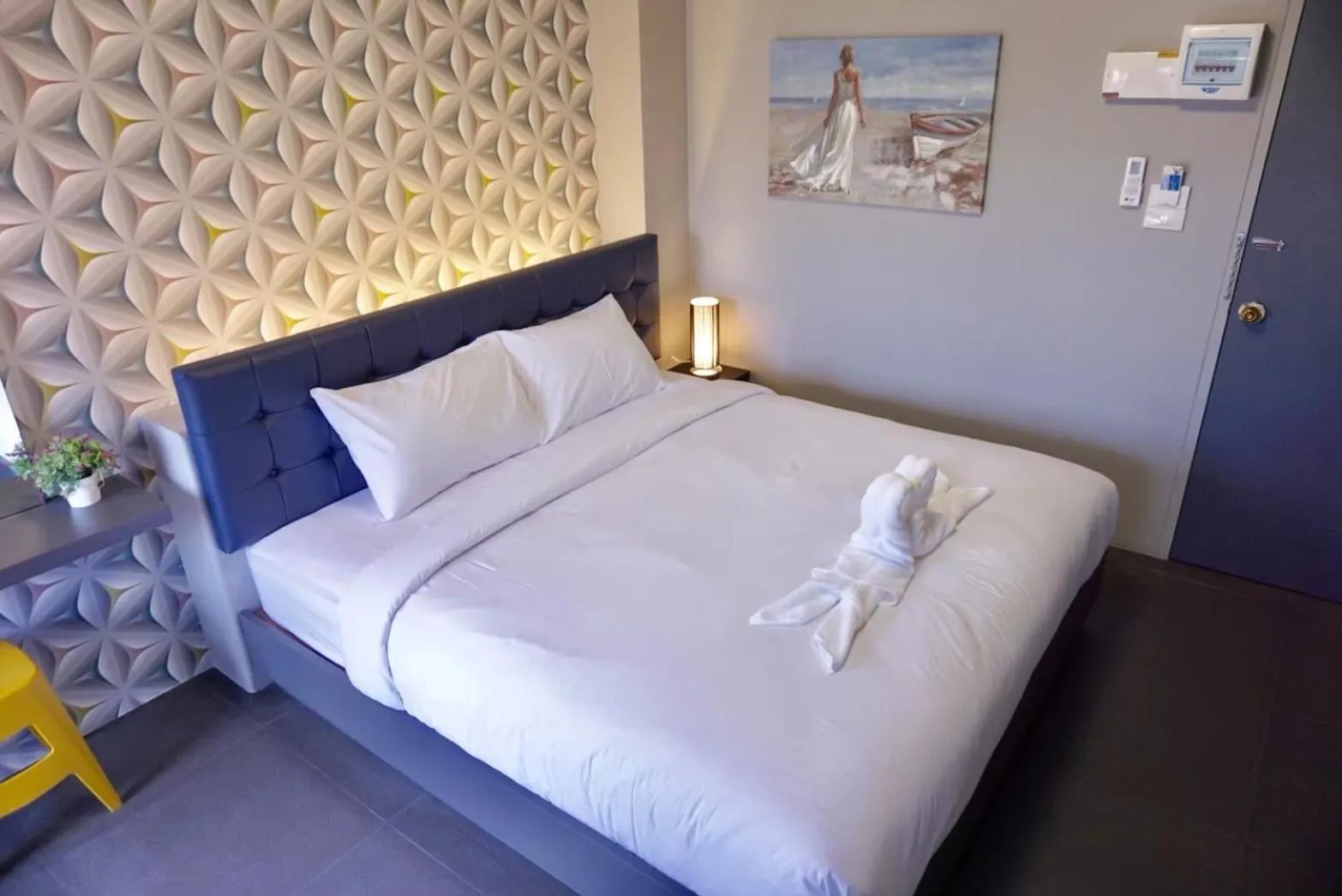 Bed in บันดารี่ ริชชี่ (Bhundaree Richy)