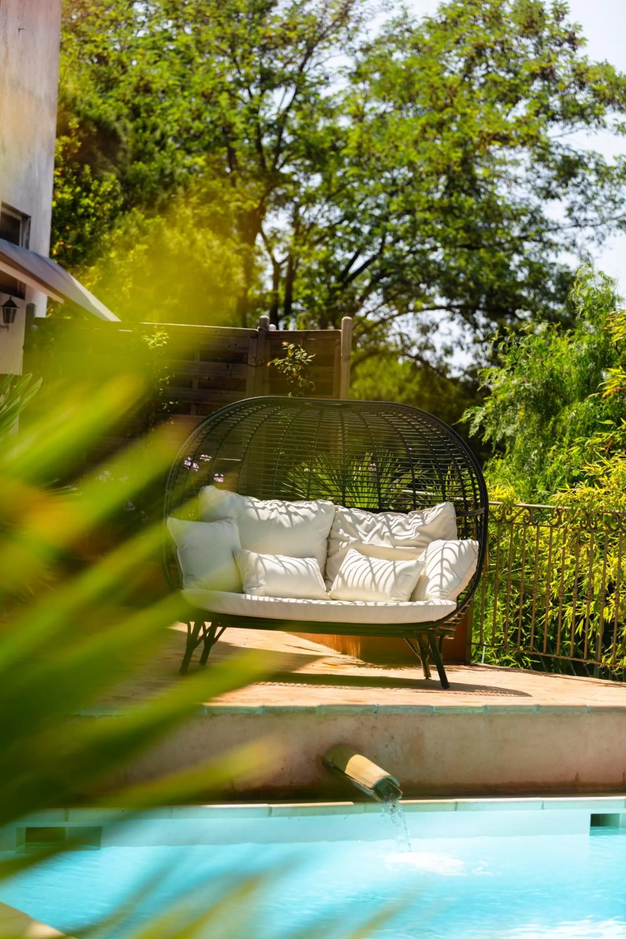 Garden in Hôtel l'Arena