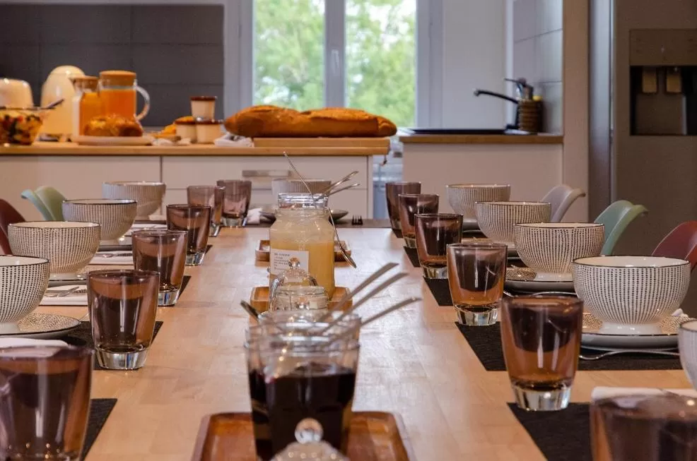 Breakfast, Restaurant/Places to Eat in Amodo Lodge