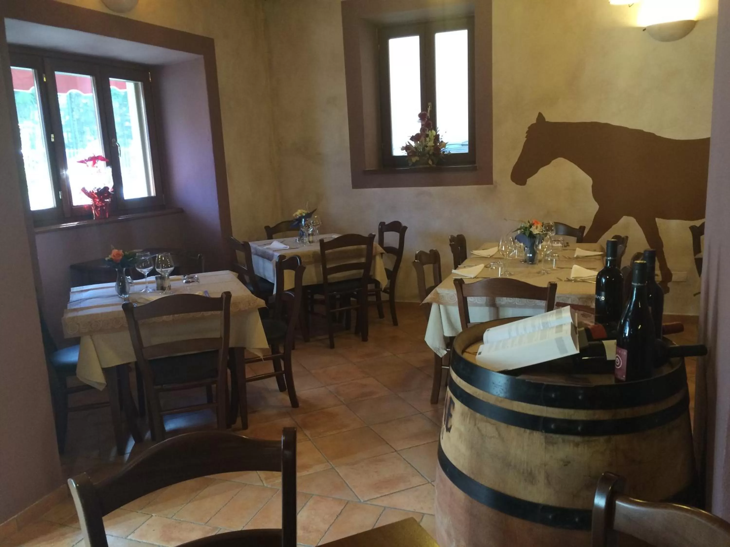 Restaurant/places to eat in Albergo Miramonti