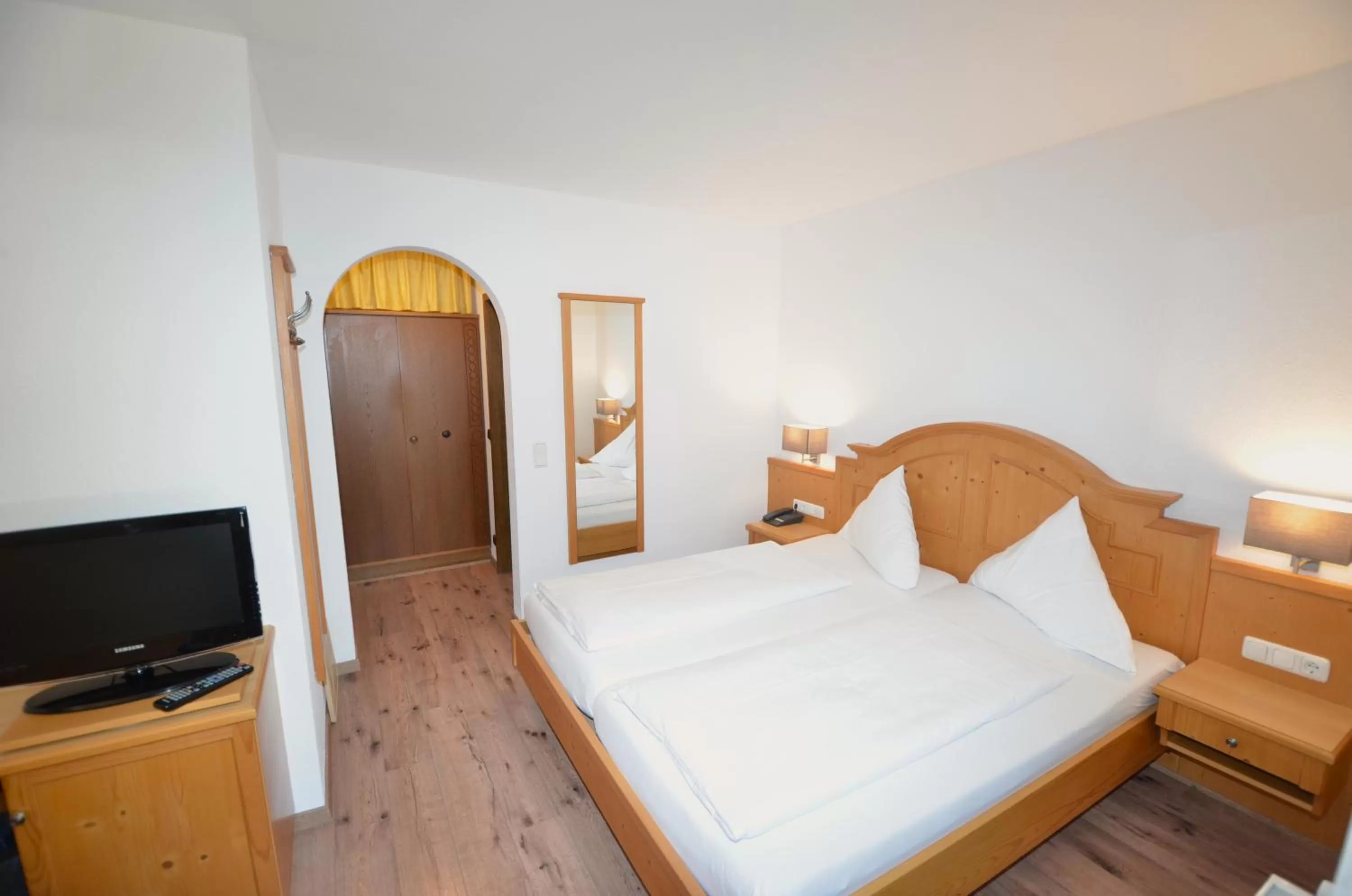 Double Room with Balcony in Hotel Cafe Fuggerhof