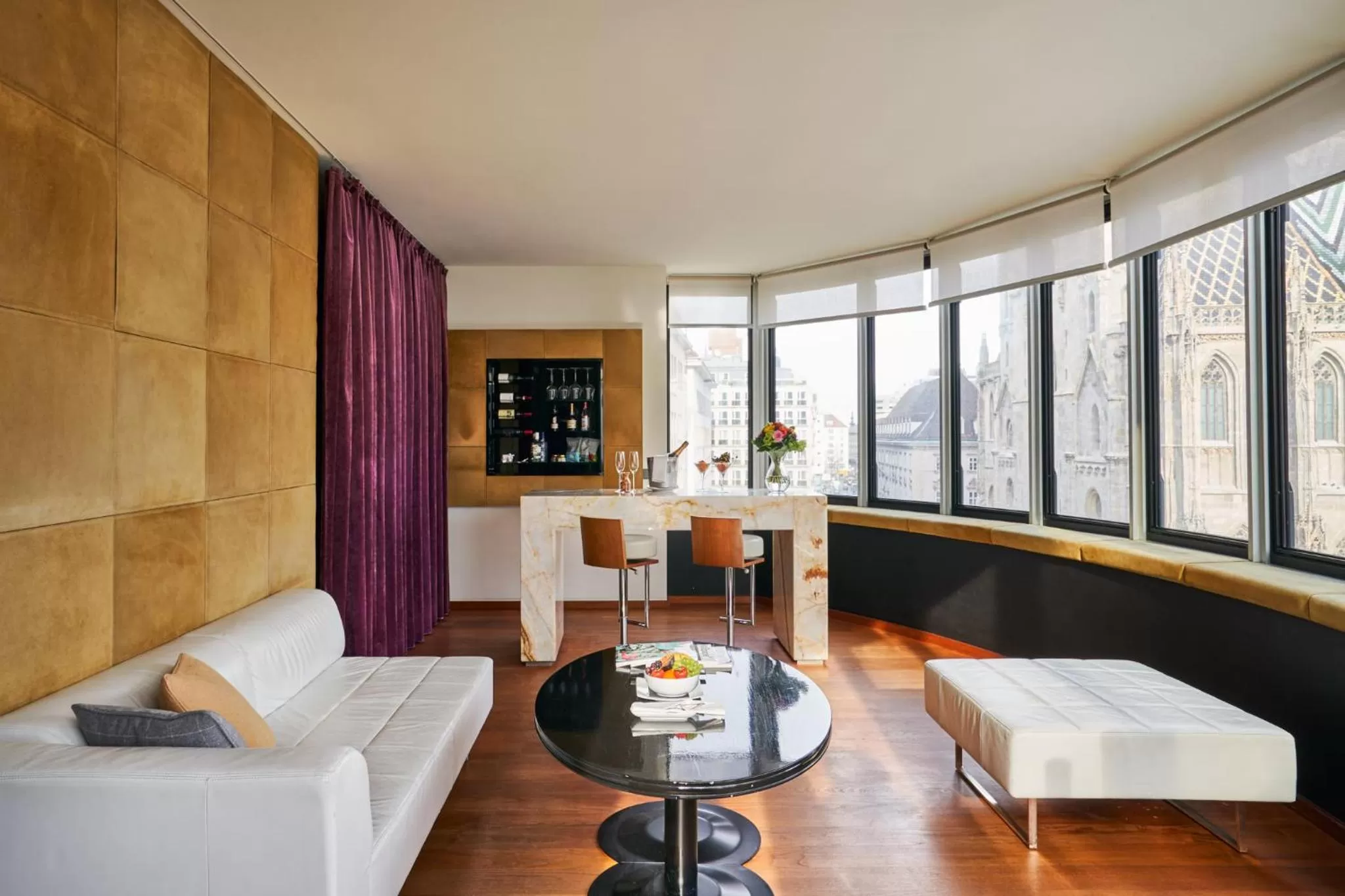 Deluxe Suite in DO&CO Hotel Vienna