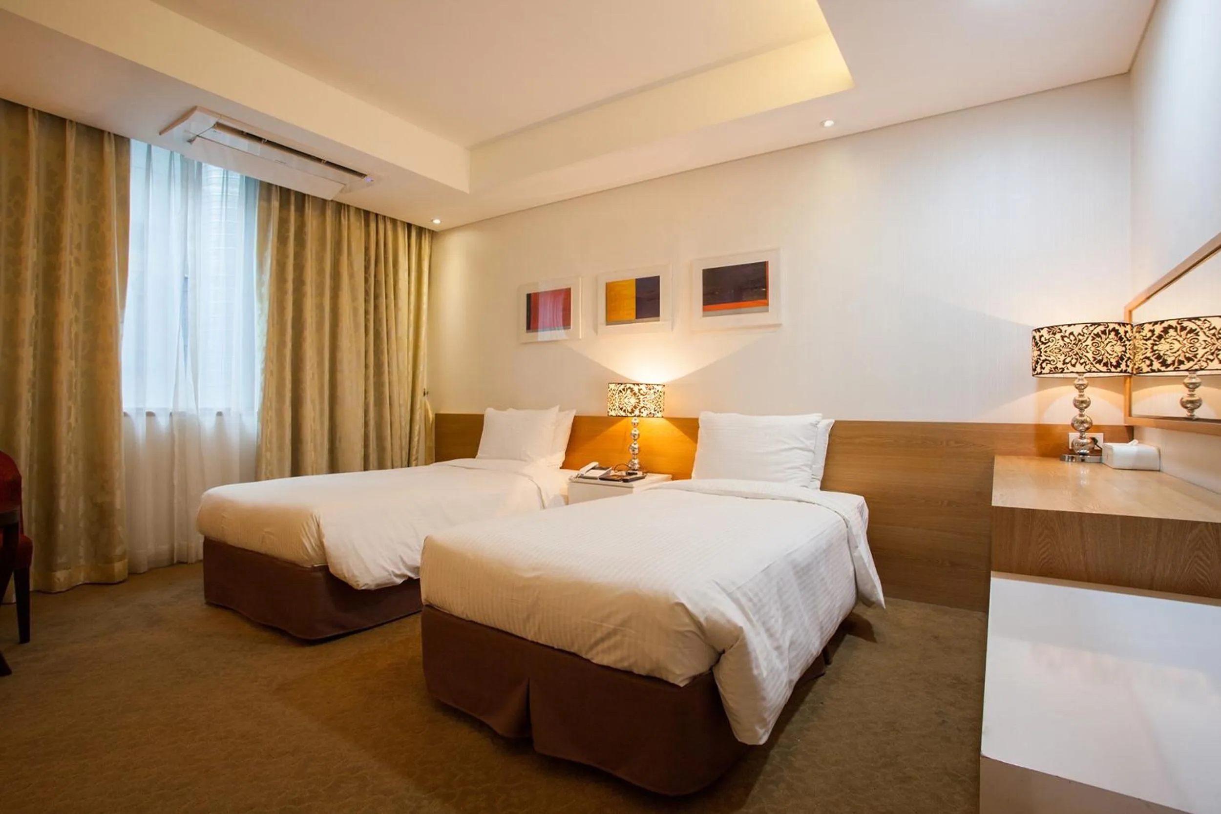 Decorative detail, Bed in Hotel Pharos