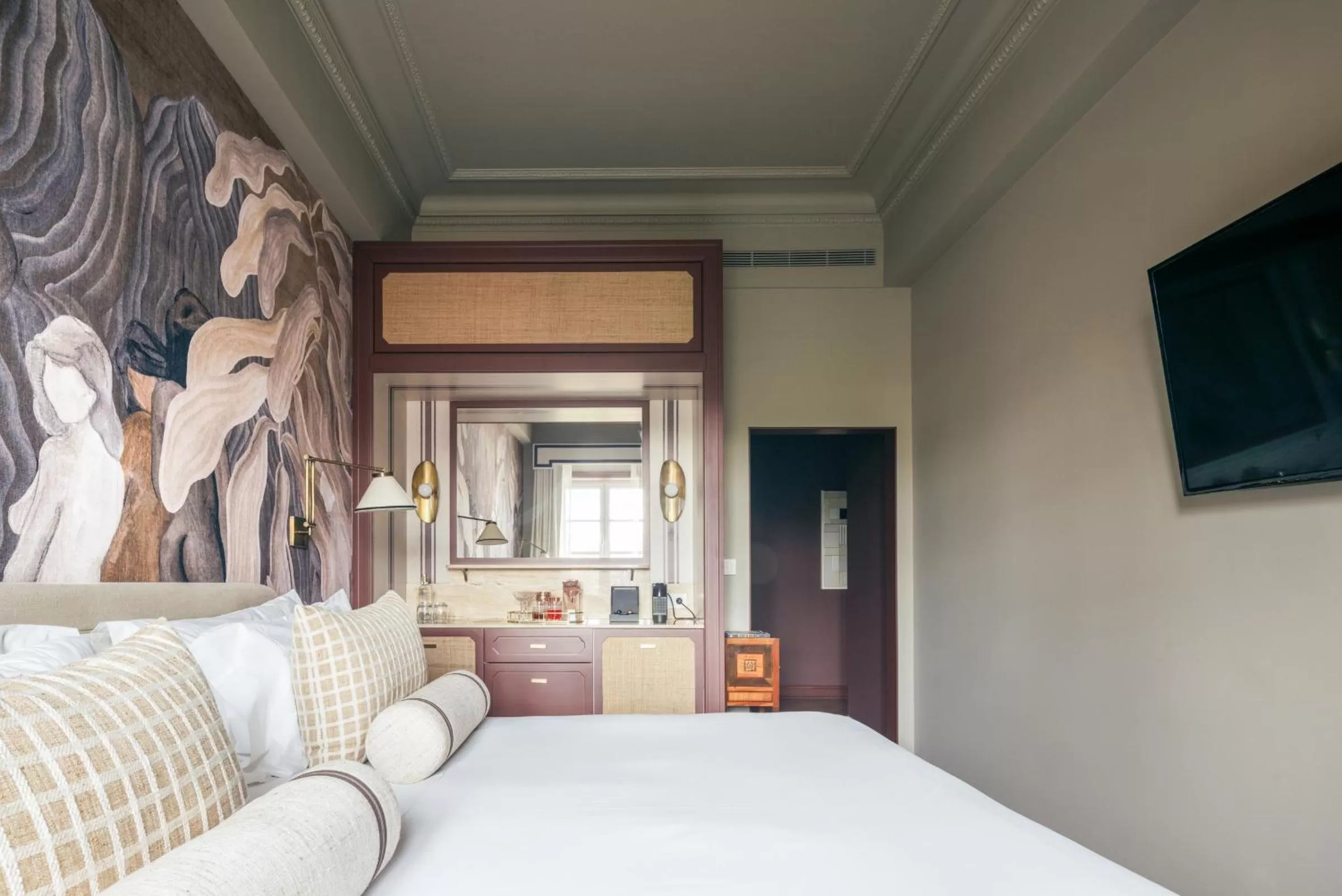 Bed in Hospes Infante Sagres Porto - Small Luxury Hotels Of The World