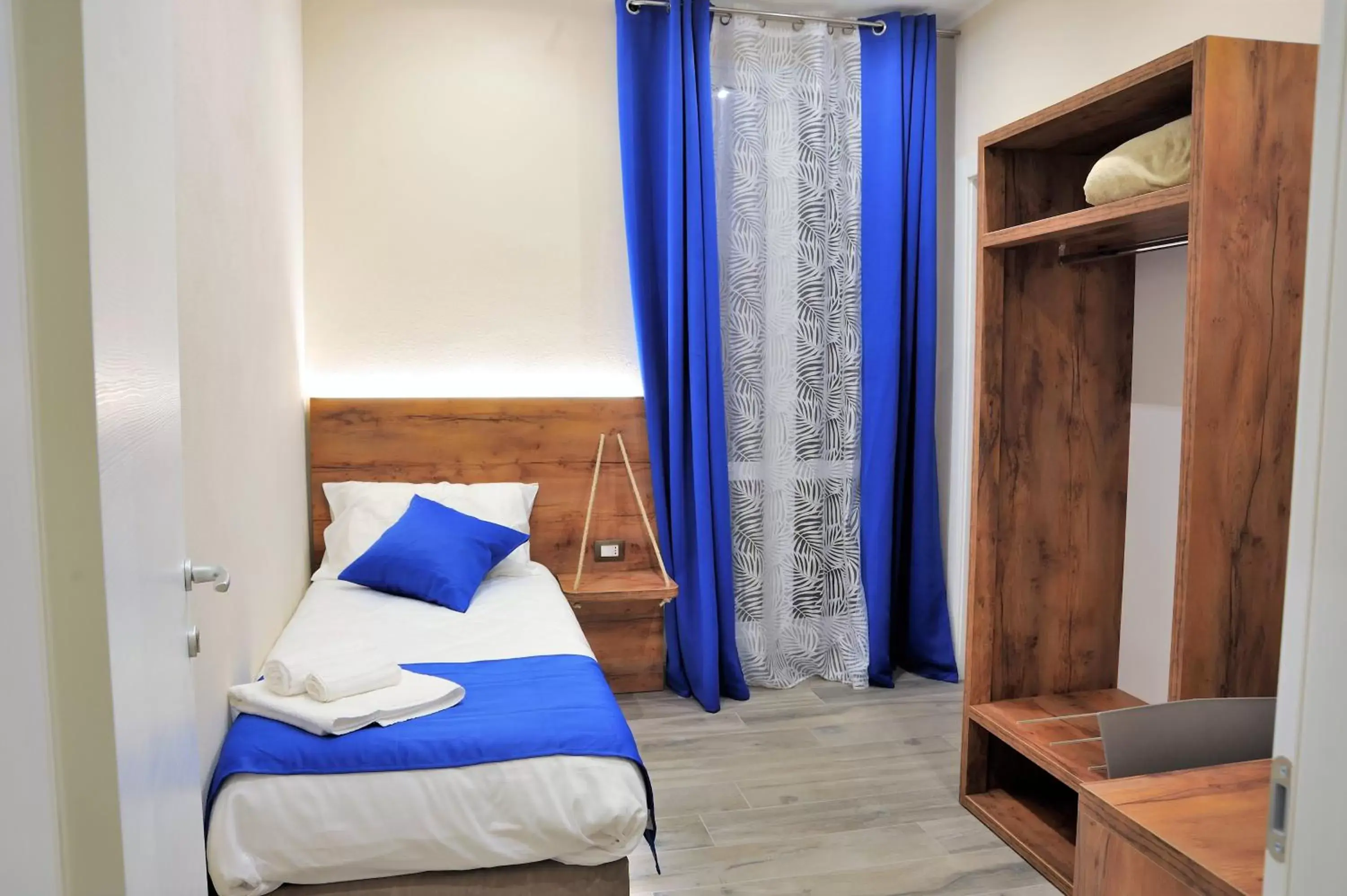 Standard Single Room with Shower in Arsenale Porto Standard Single Room with Shower in Arsenale Porto