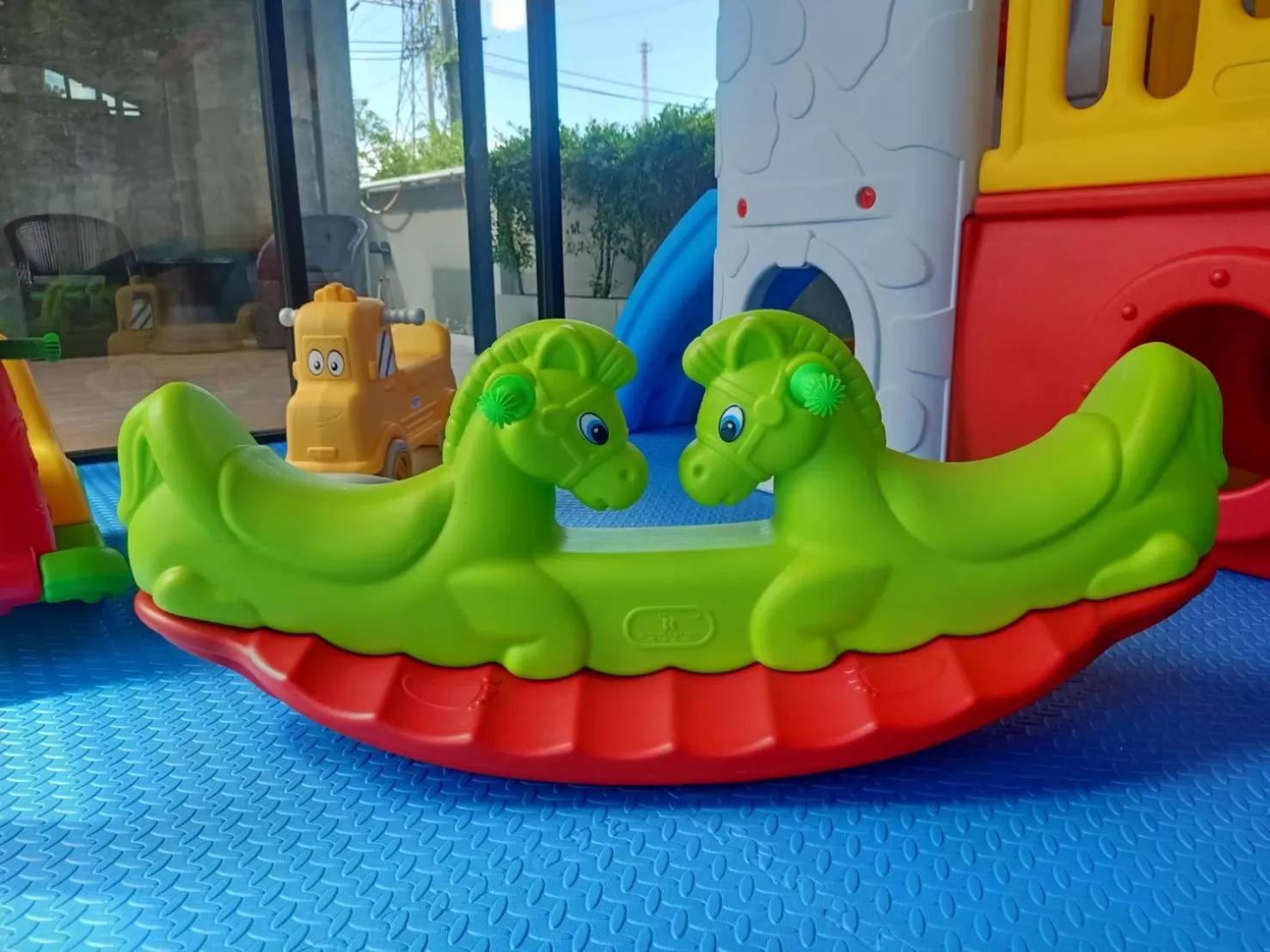 Children play ground in Ps Sriphu Hotel