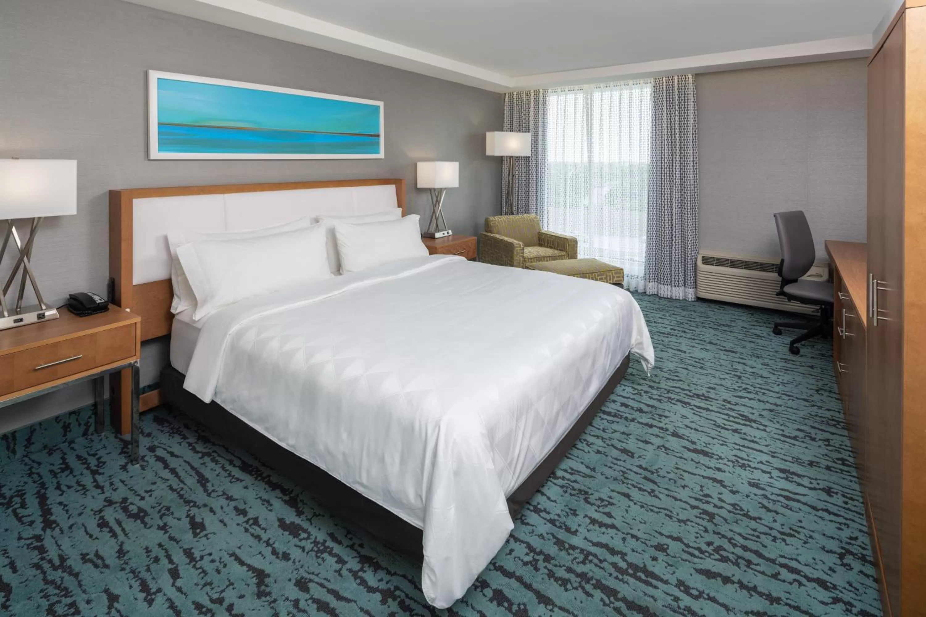 One-Bedroom Suite in Holiday Inn Miami North I-95, an IHG Hotel