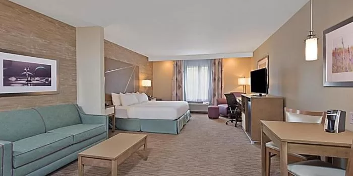 King Room in Holiday Inn Express & Suites New Cumberland, an IHG Hotel