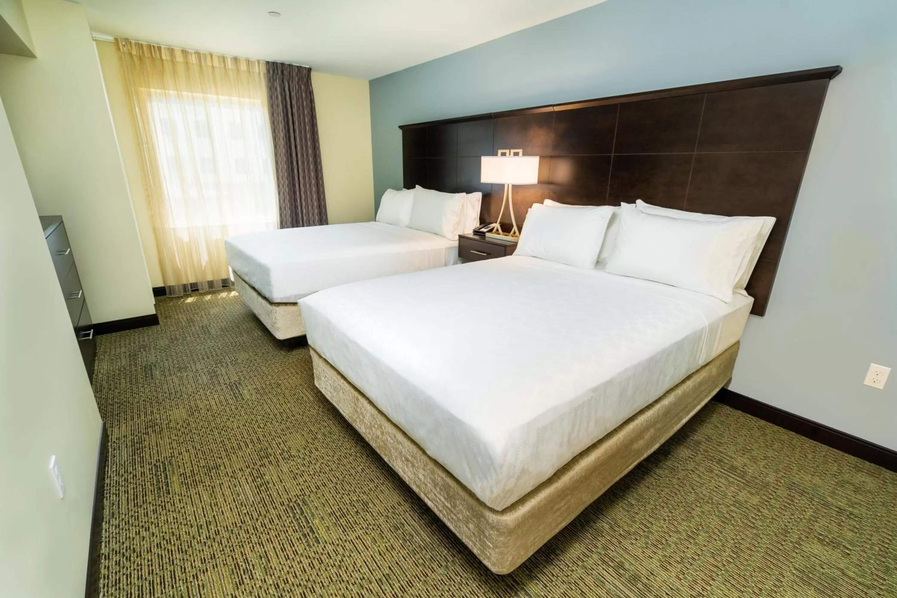 Photo of the whole room, Bed in Staybridge Suites - Newark - Fremont by IHG