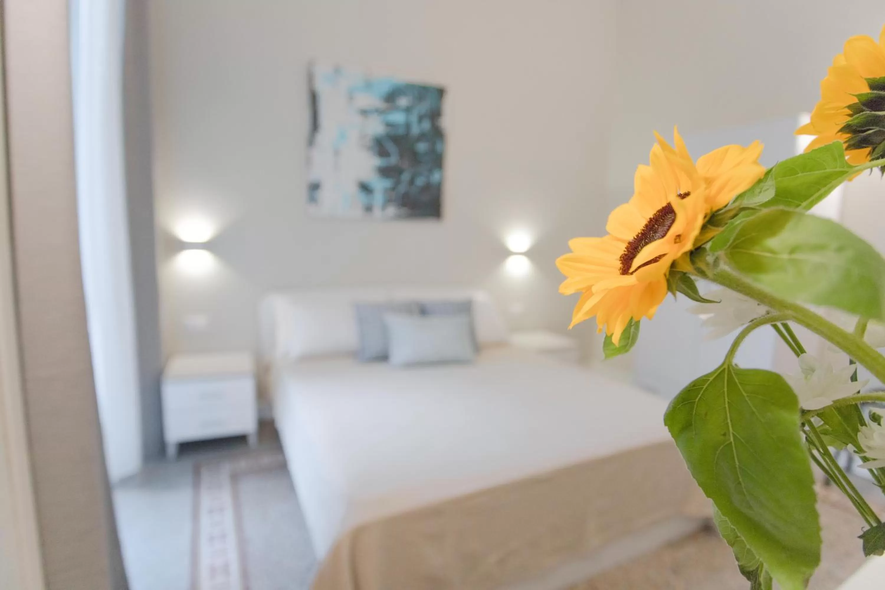 Photo of the whole room, Bed in Donna Isa B&B