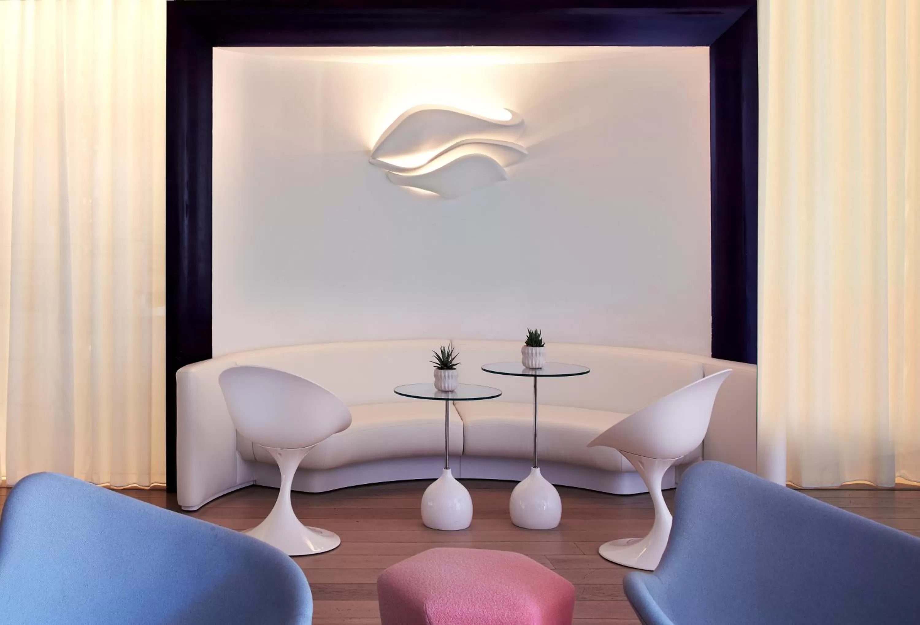 Seating area in Mondrian Los Angeles