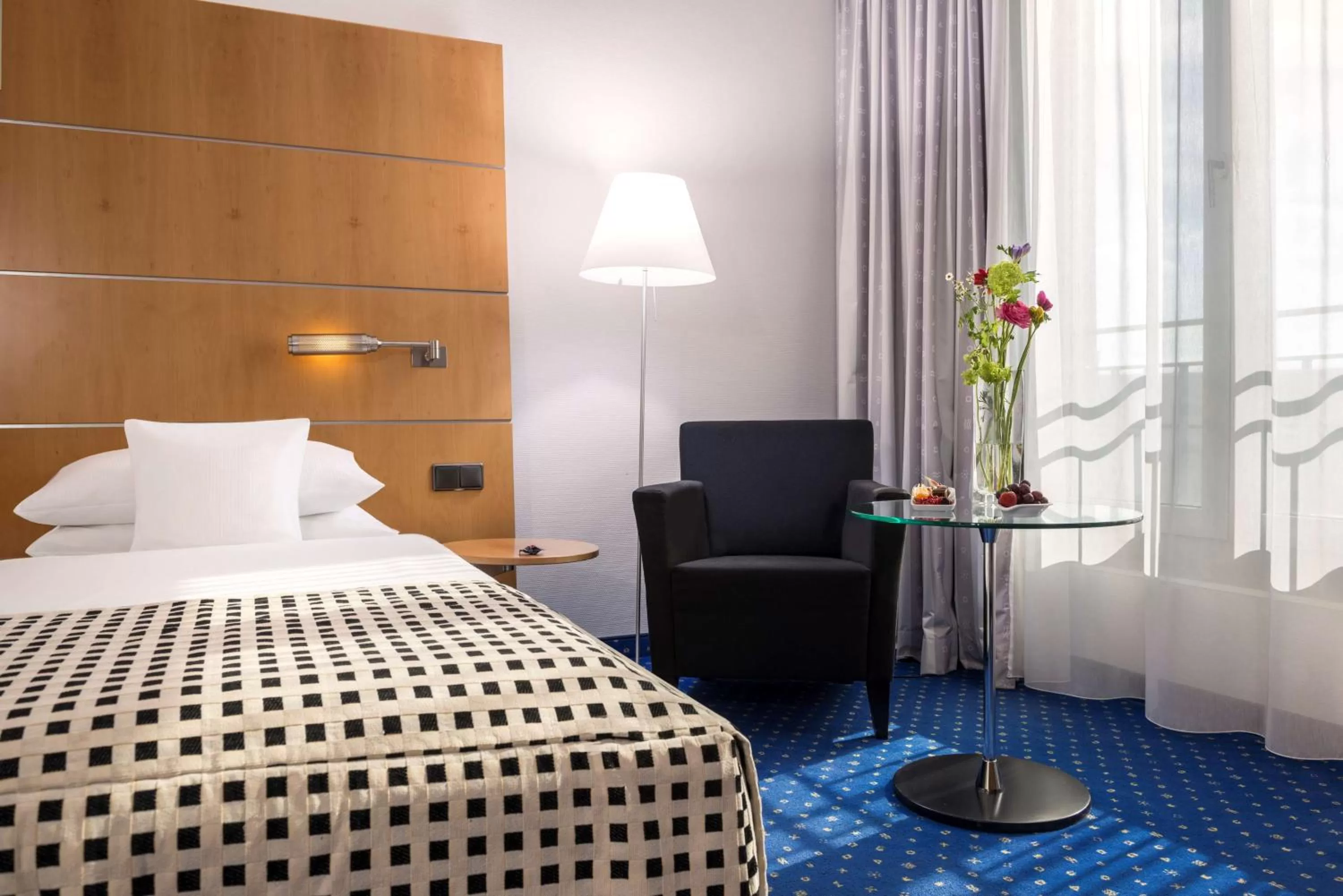 Photo of the whole room, Bed in Dorint Hotel Potsdam