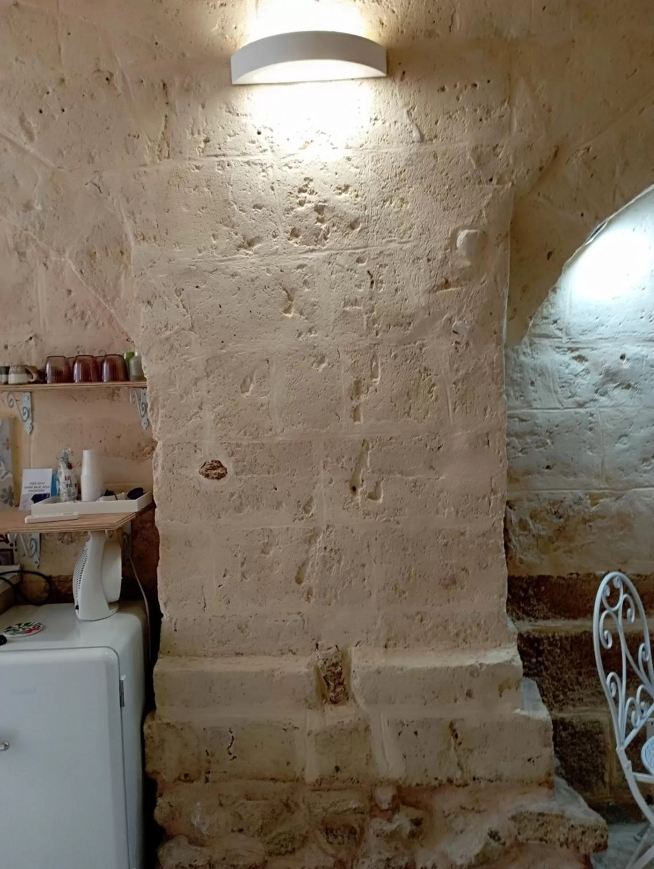 Kitchen or kitchenette, Bathroom in Agrimi b&b