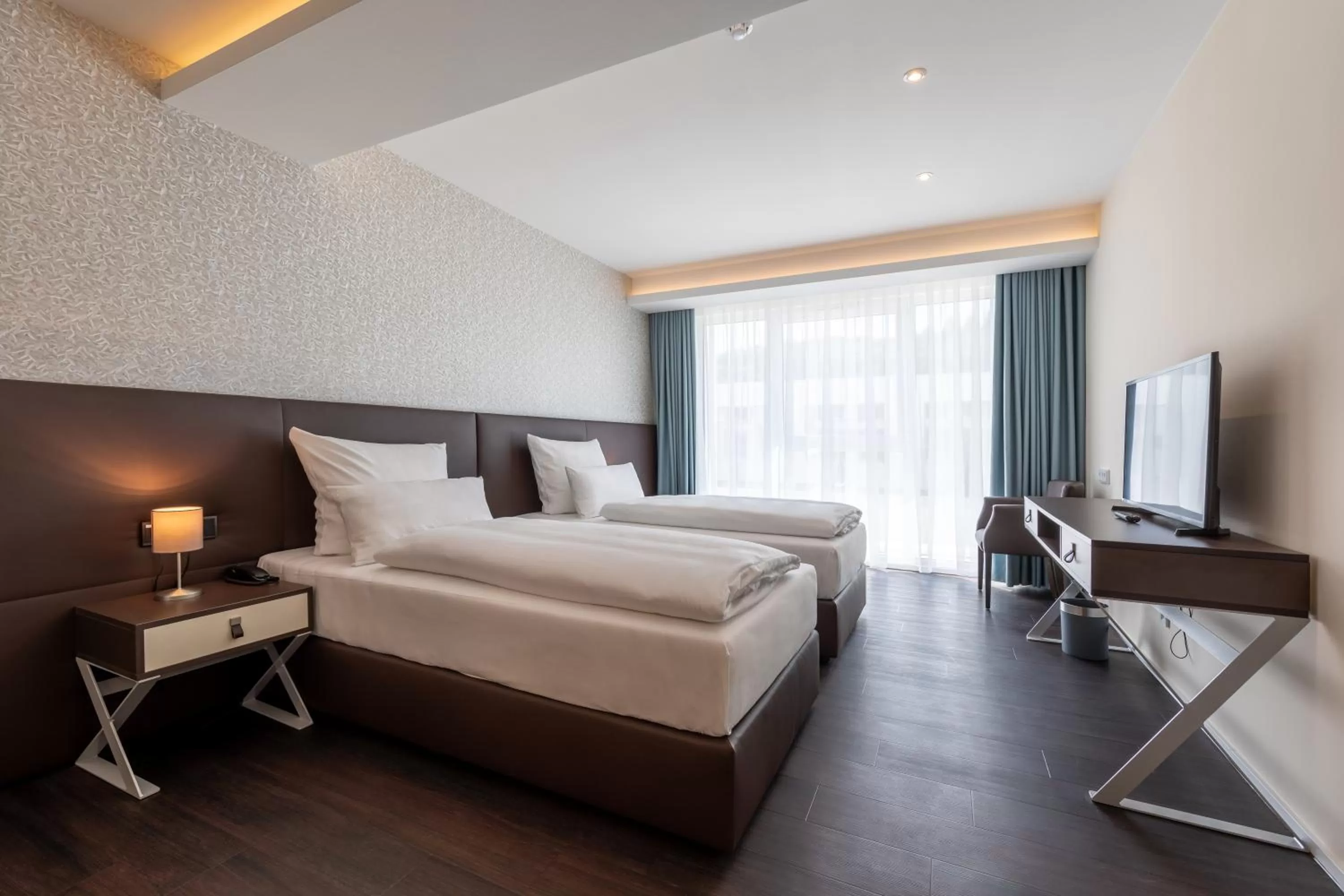 Bedroom, Bed in Trip Inn Conference Hotel & Suites