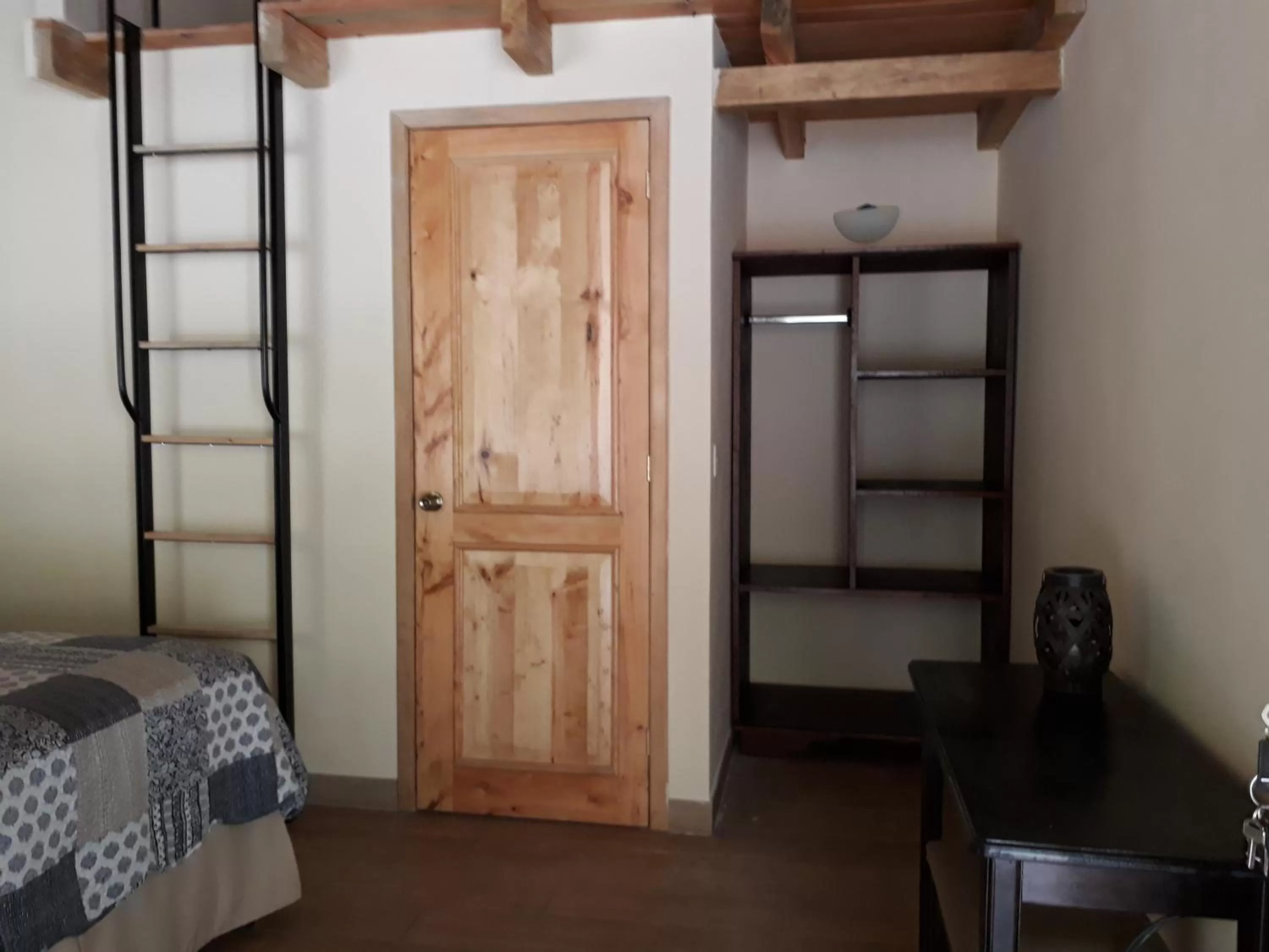 Twin Room in Estancia del Monje