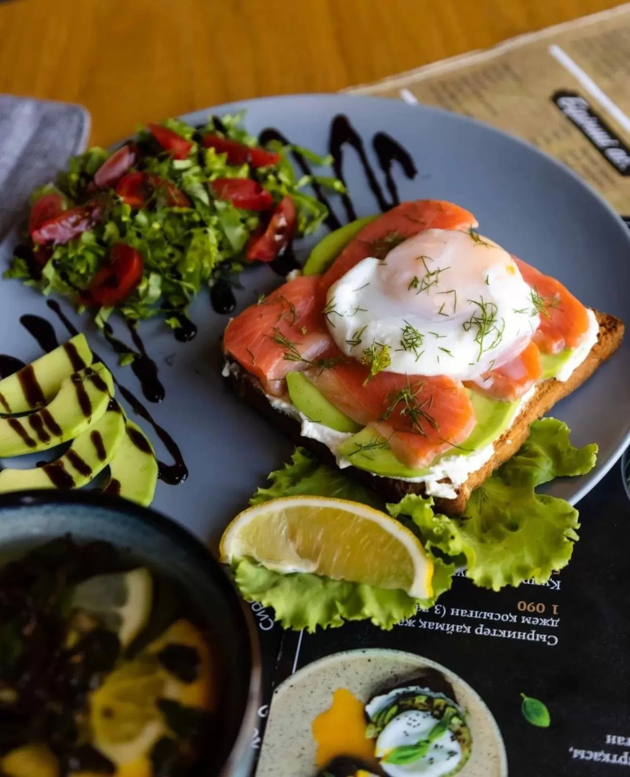 Breakfast in Golden Palace