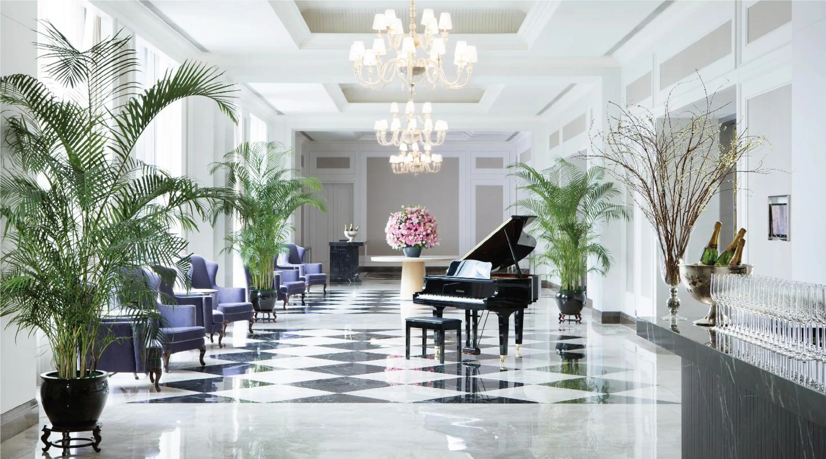 Business facilities in The Langham, Shenzhen