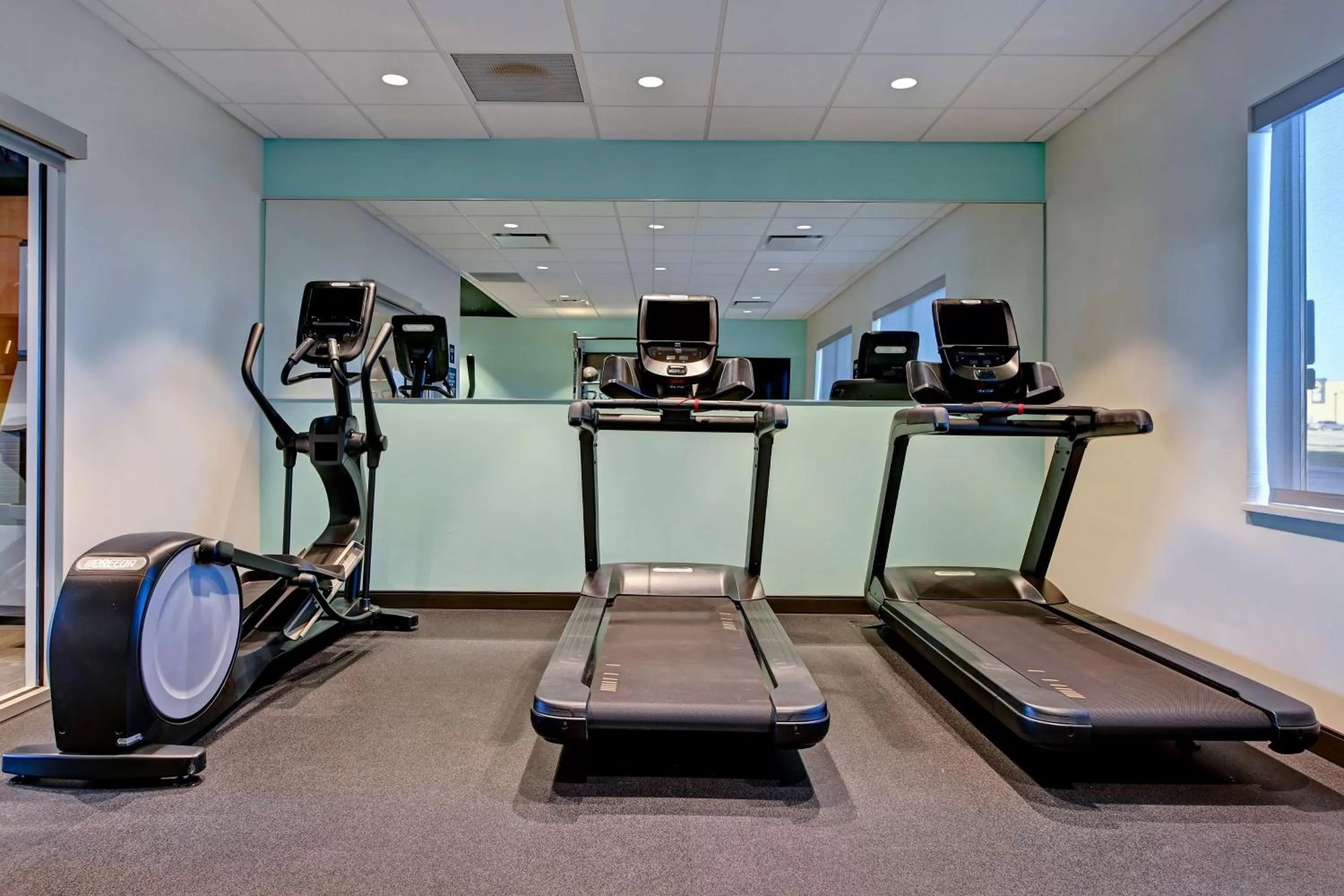 Fitness centre/facilities in Tru By Hilton Tahlequah, Ok