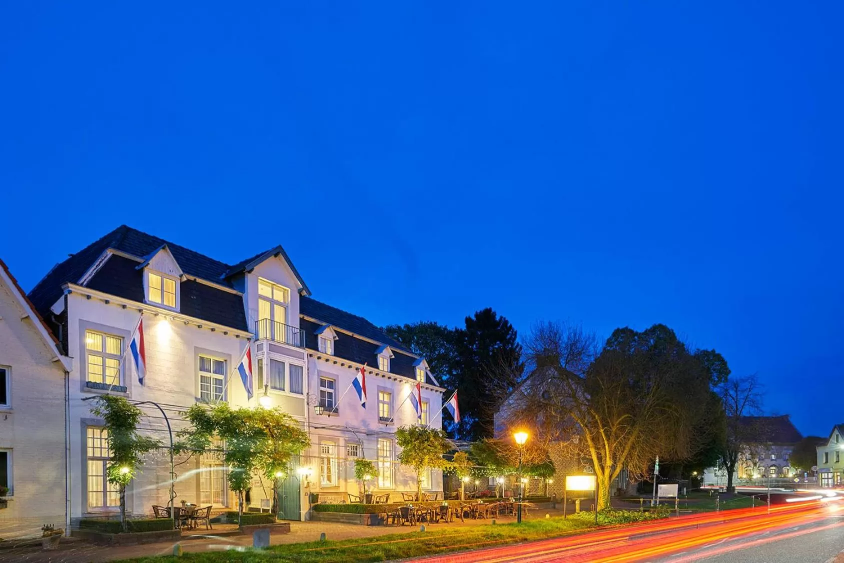 Facade/entrance in Hotel Brull