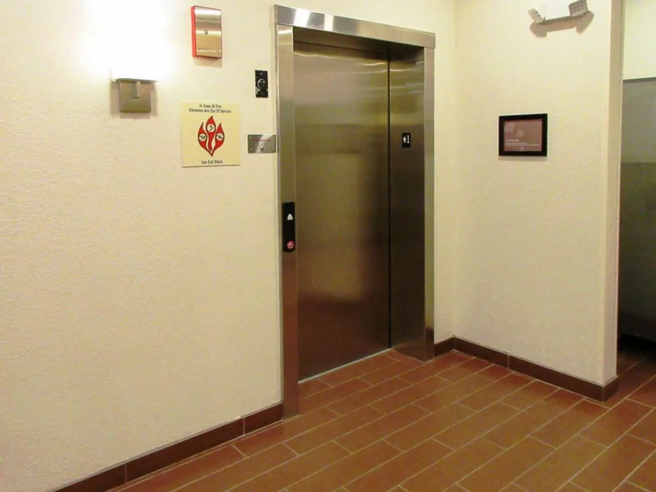 Property building in Sleep Inn & Suites West-Near Medical Center