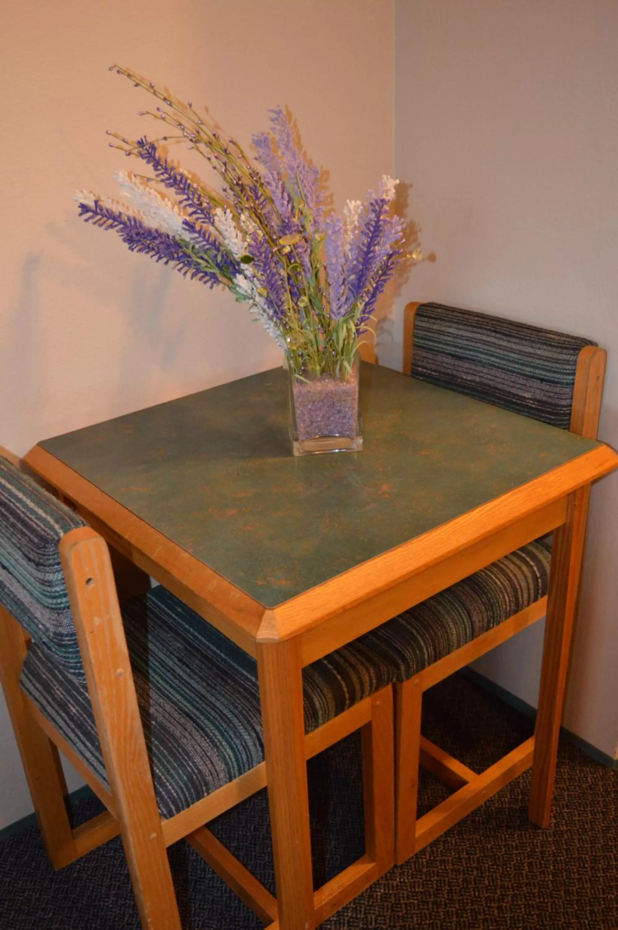 Dining area in Travelodge by Wyndham McBride