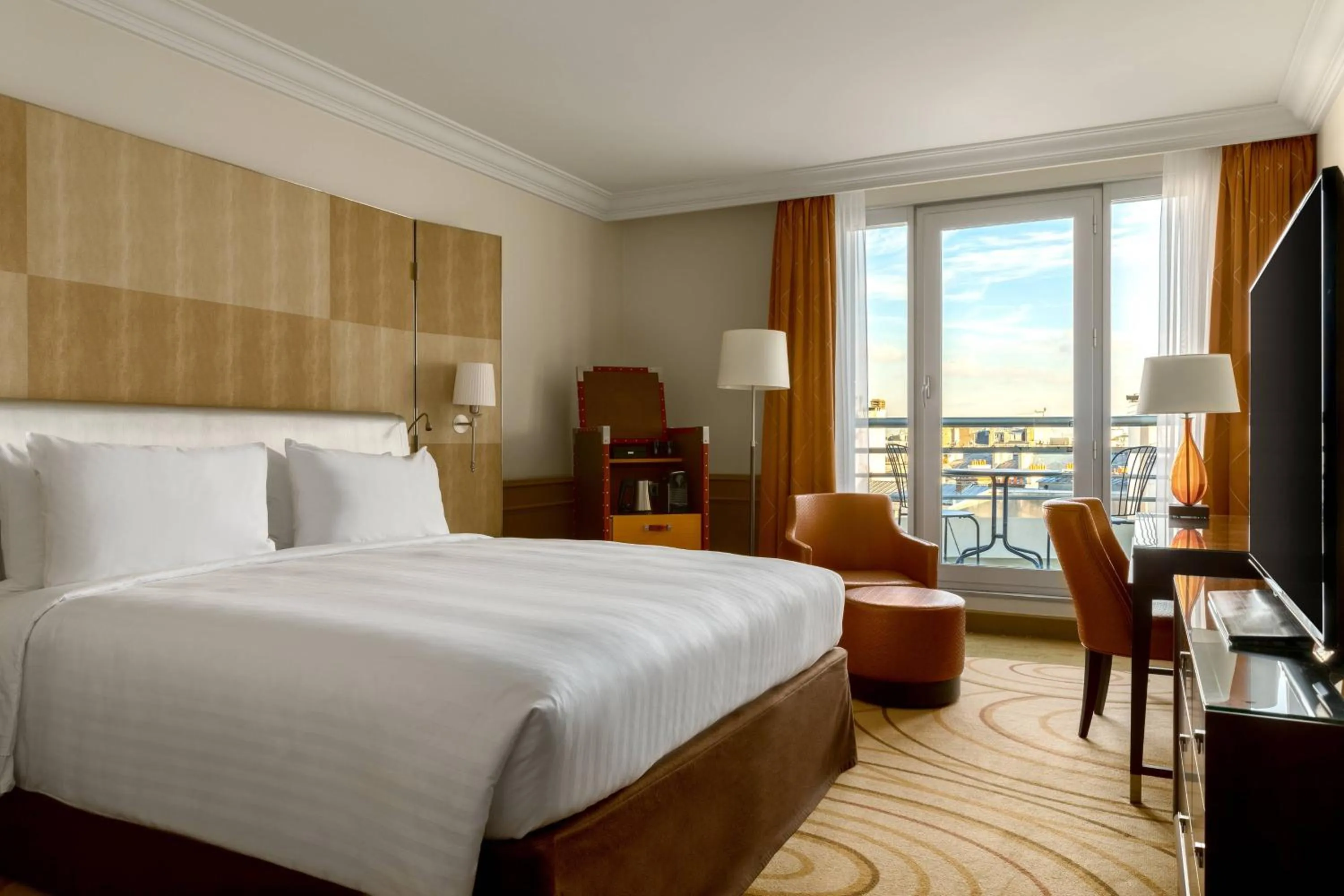 King Room with Balcony - High Floor in Paris Marriott Champs Elysees Hotel