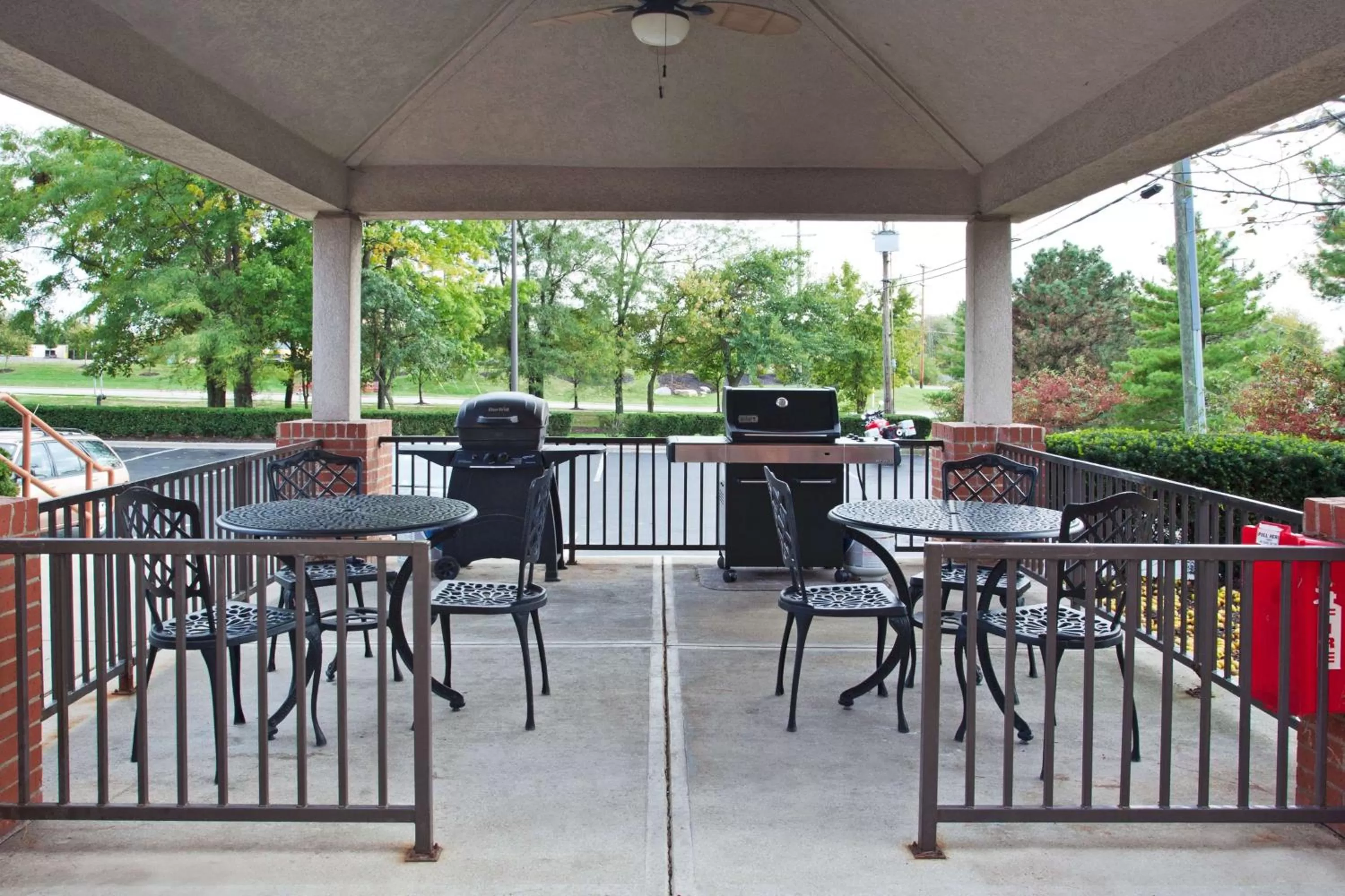 Patio in Sonesta Simply Suites Columbus Airport Gahanna