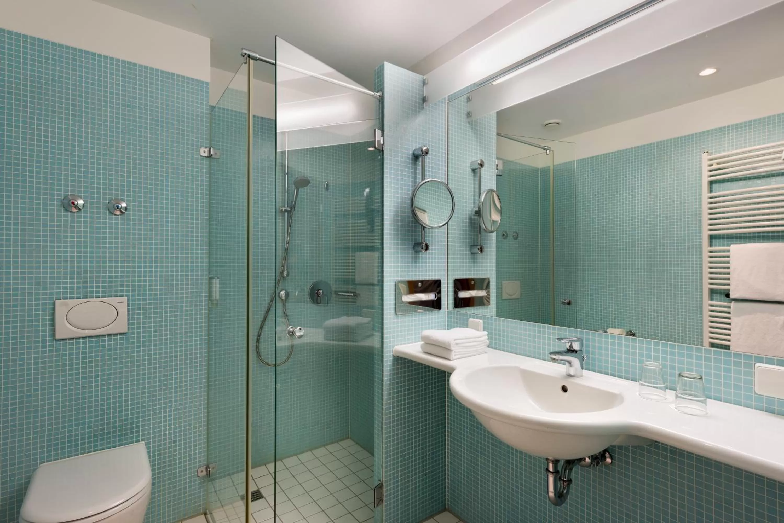 Bathroom in Seminaris Hotel Potsdam Griebnitzsee