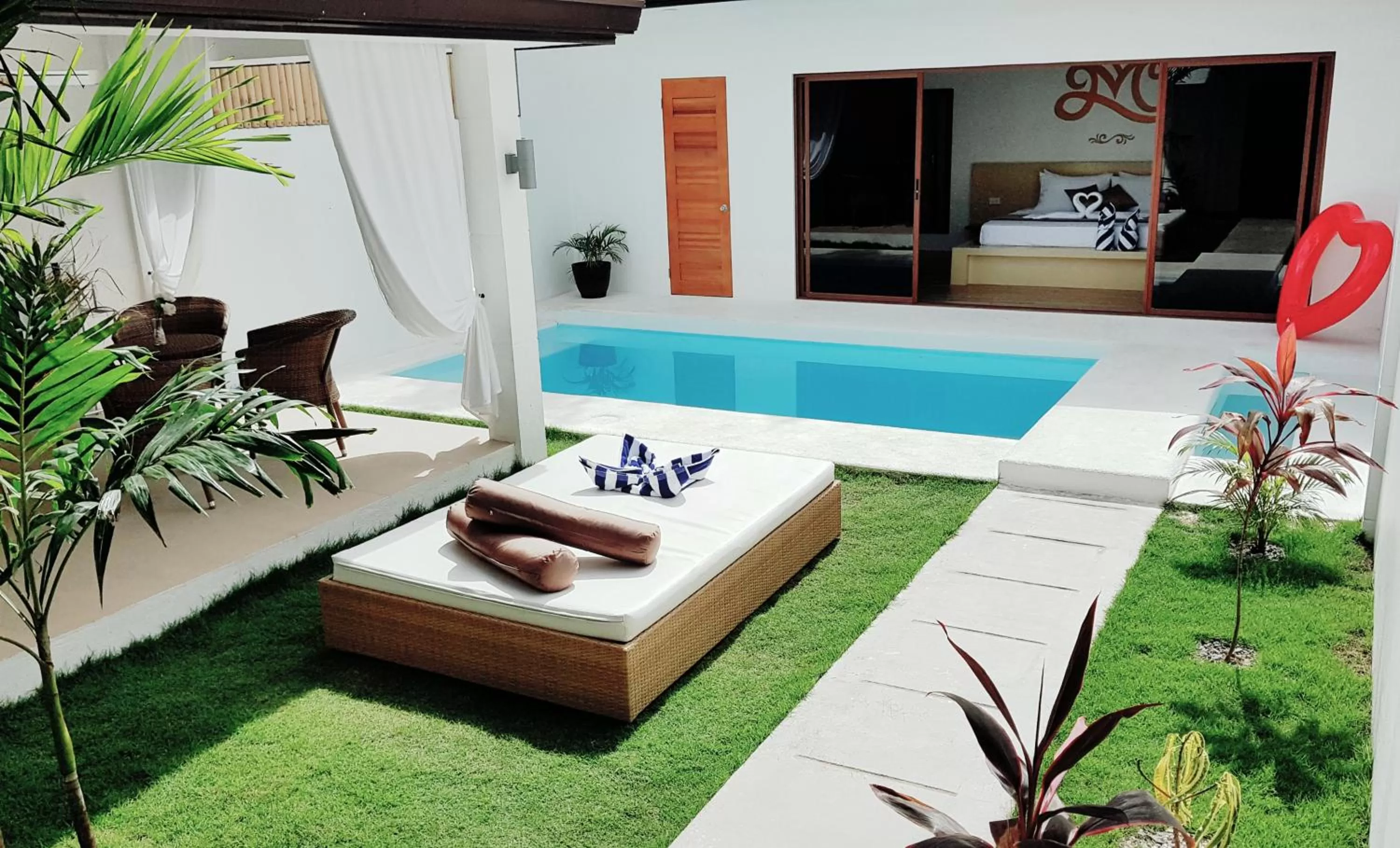 Patio in Montecarlo Villas Panglao