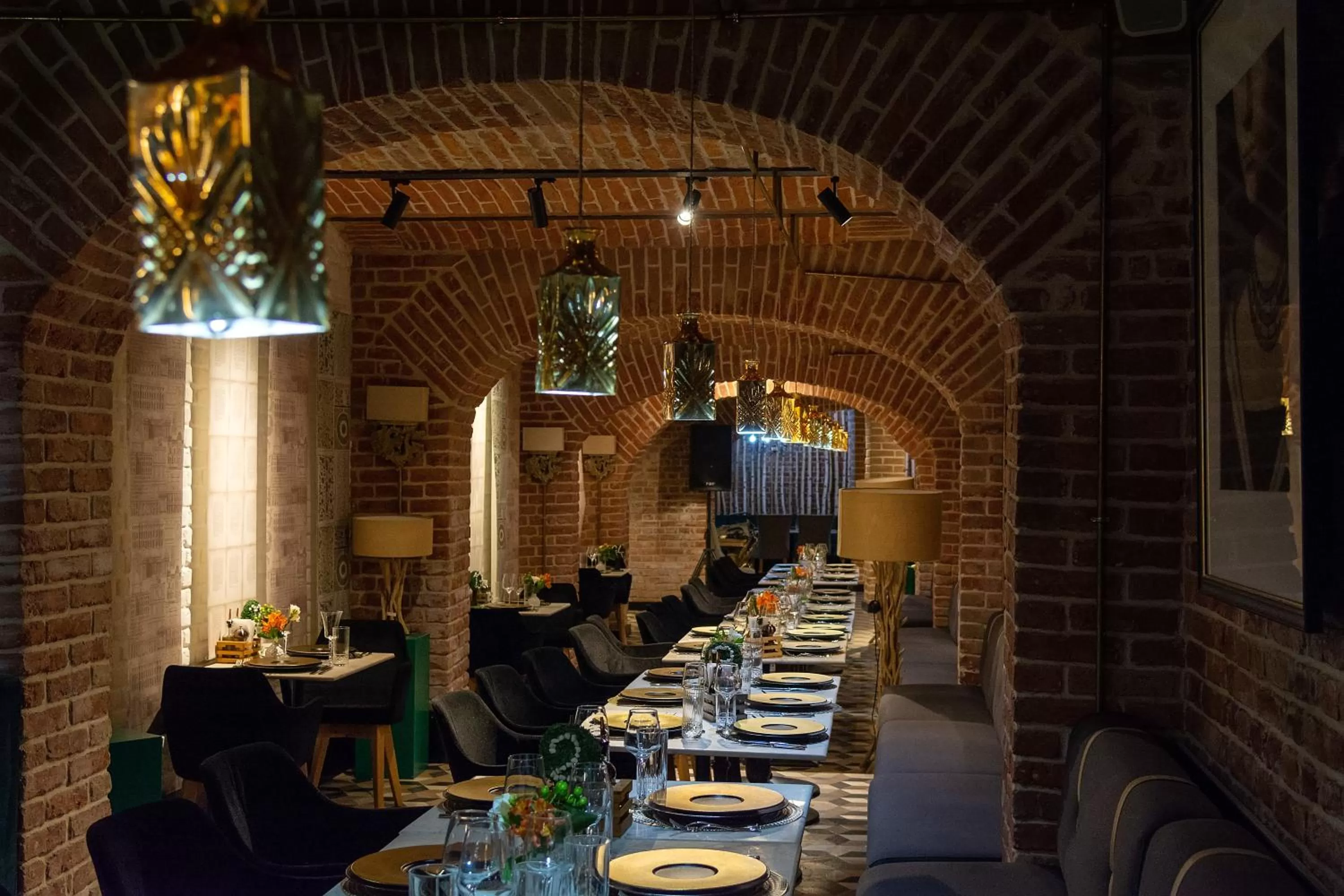 Restaurant/places to eat in Hotel Splendid 1900