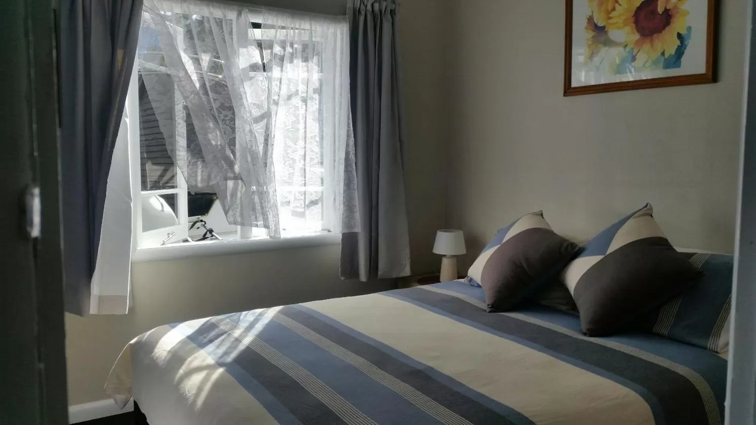 Nana Glads Beachfront Accommodation