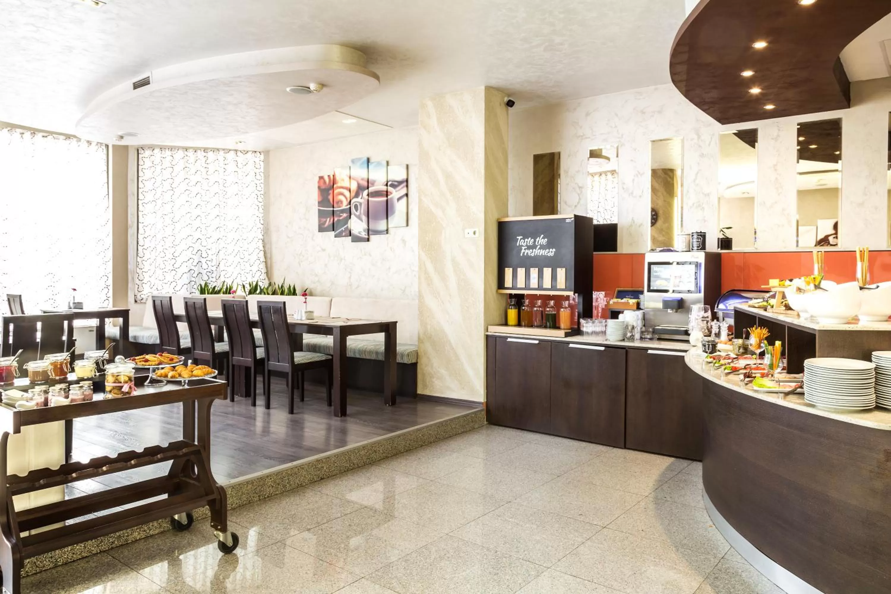 Restaurant/places to eat in City Avenue Hotel by HMG-Free Parking-Free Wi-Fi