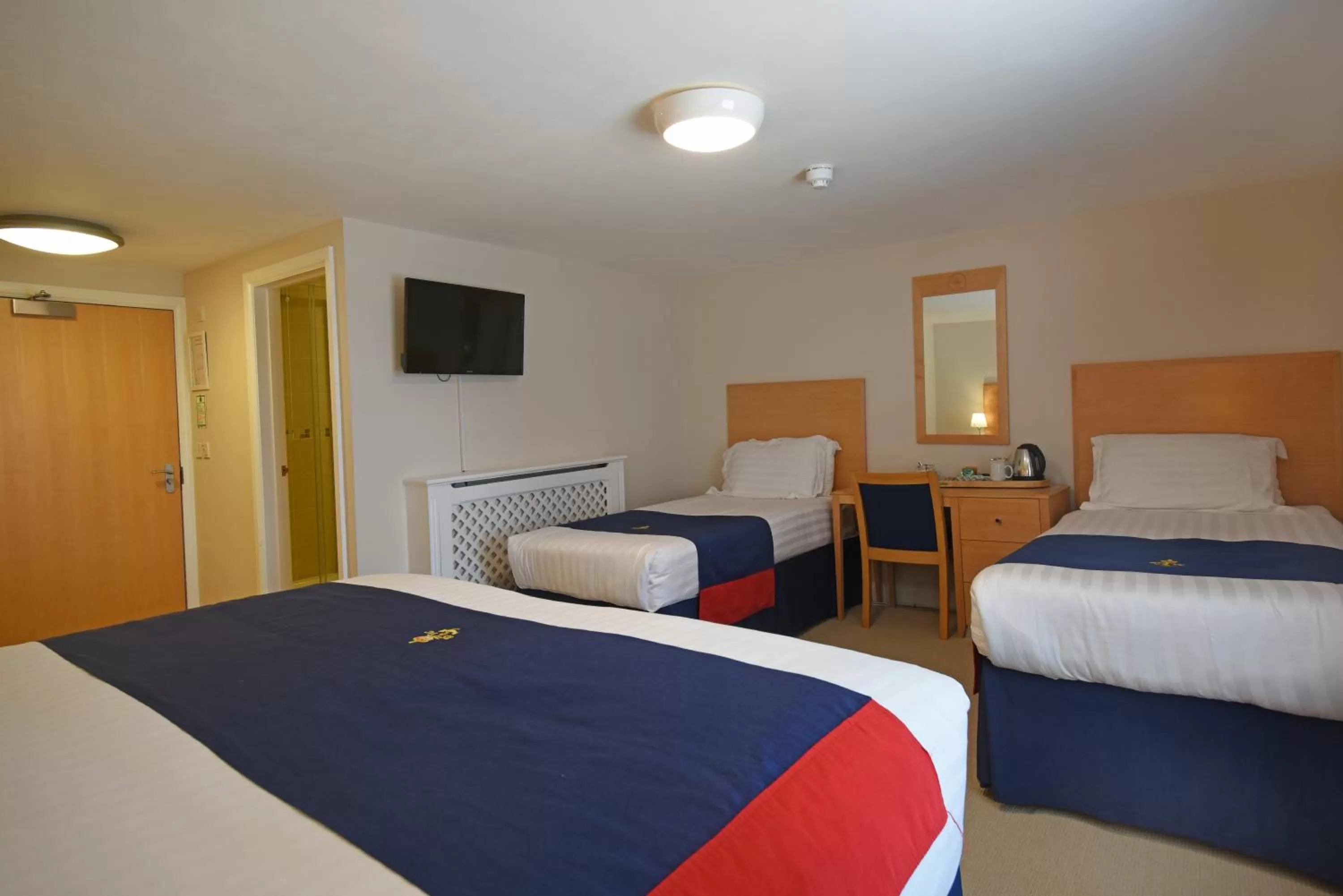 Bed in Royal Southern Yacht Club