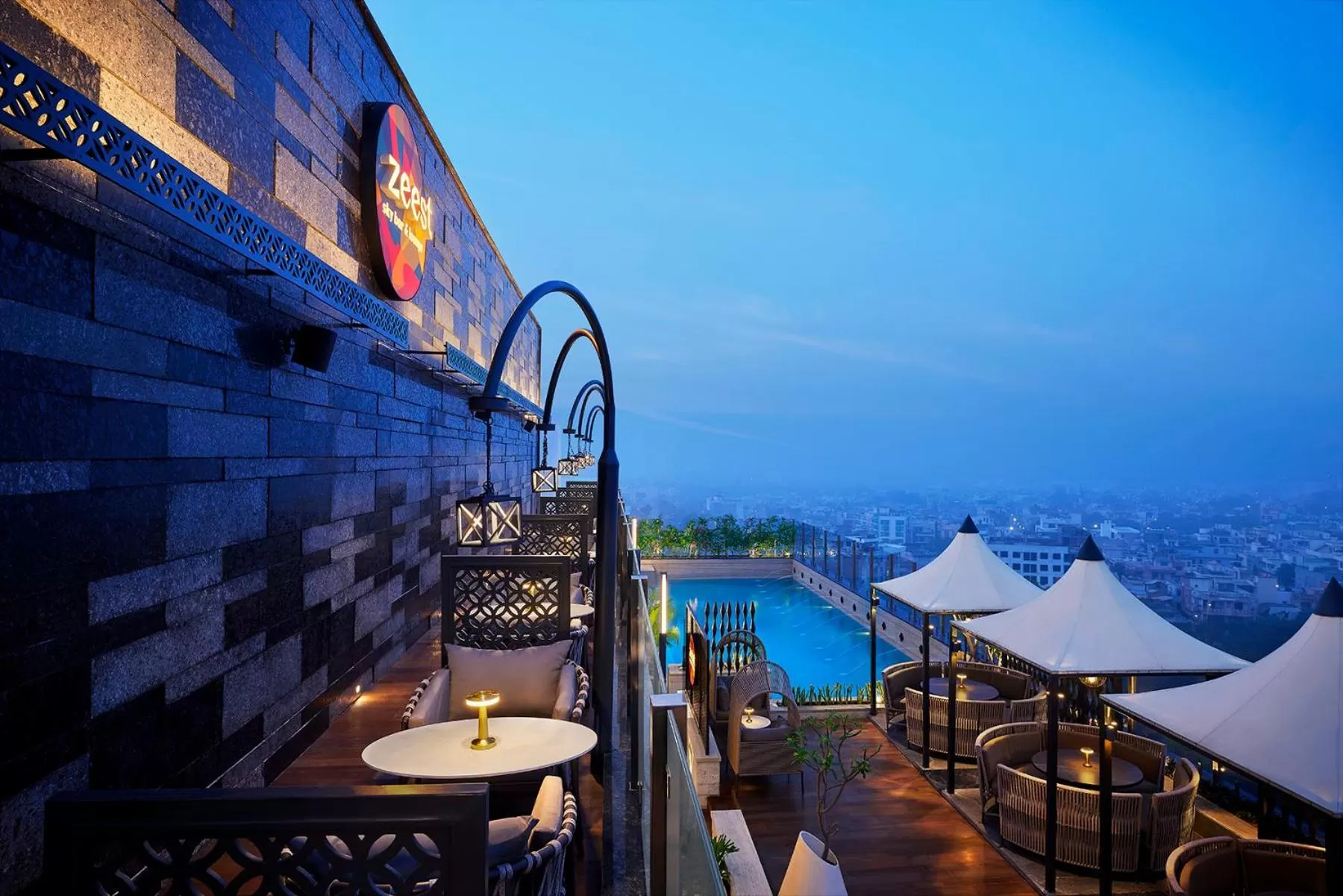 Restaurant/places to eat in Hyatt Place Jaipur Malviya Nagar
