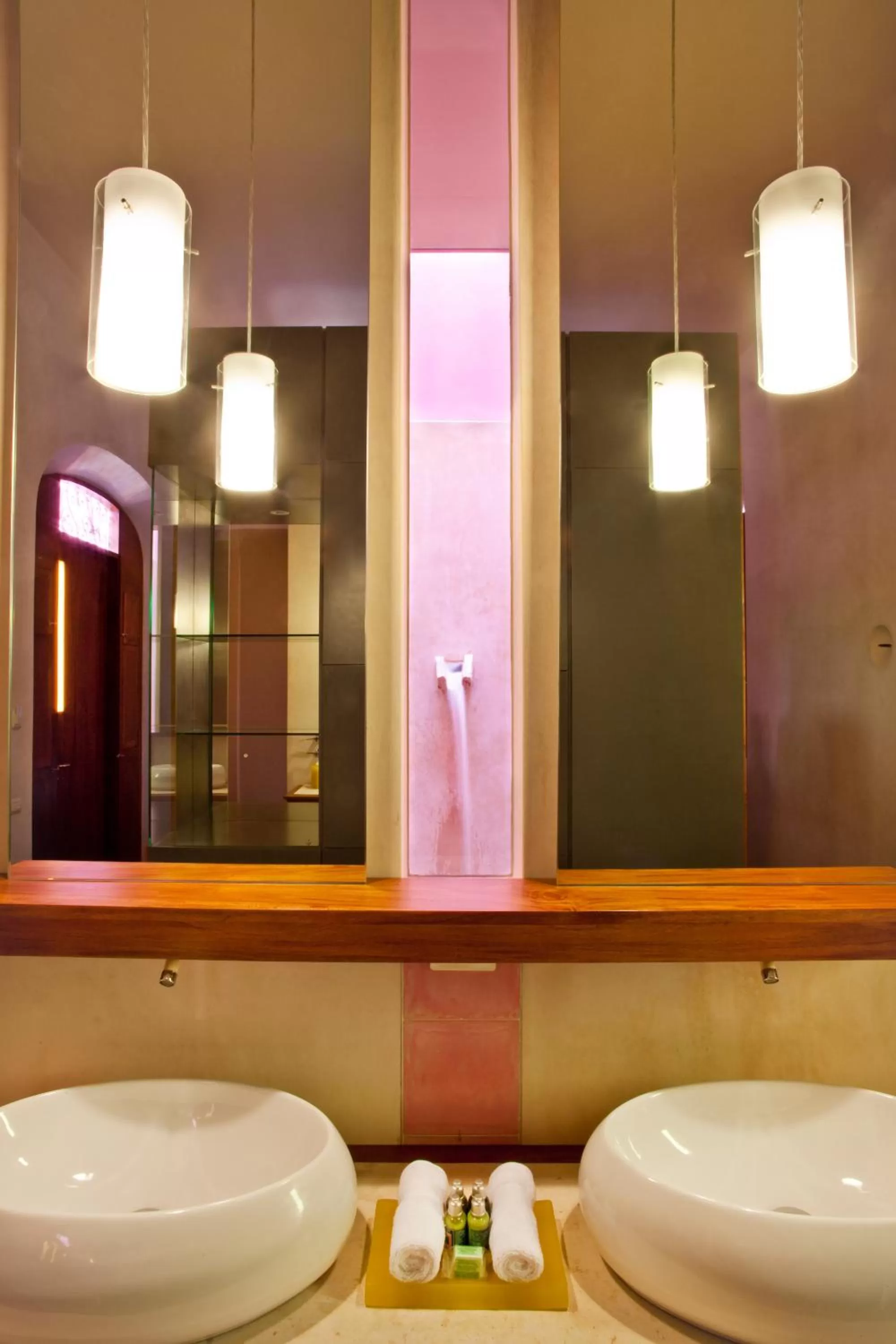 Bathroom in Rosas & Xocolate Boutique Hotel and Spa Merida, a Member of Design Hotels