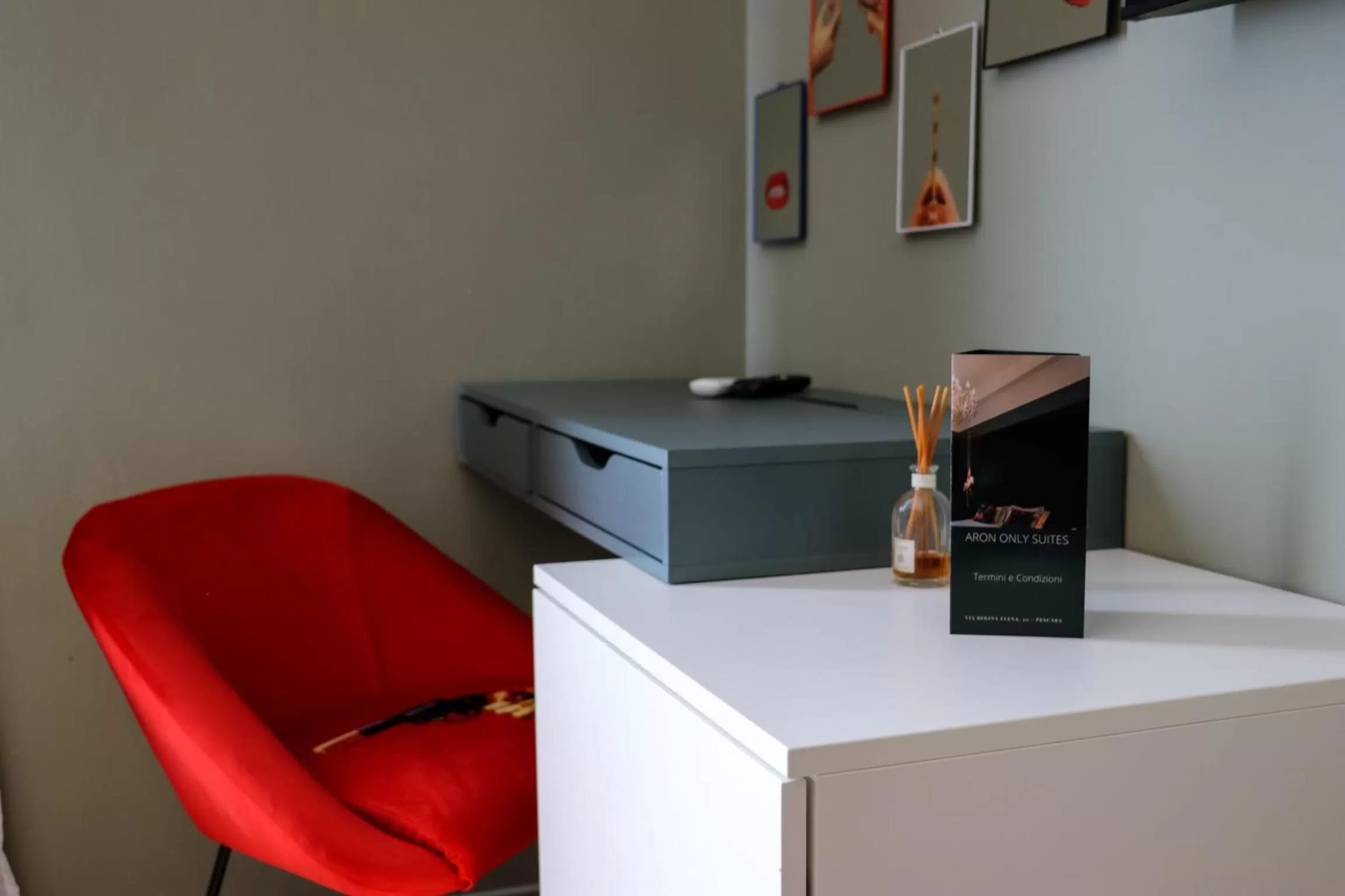 Bedroom in Aron Only Suites Bed and Breakfast