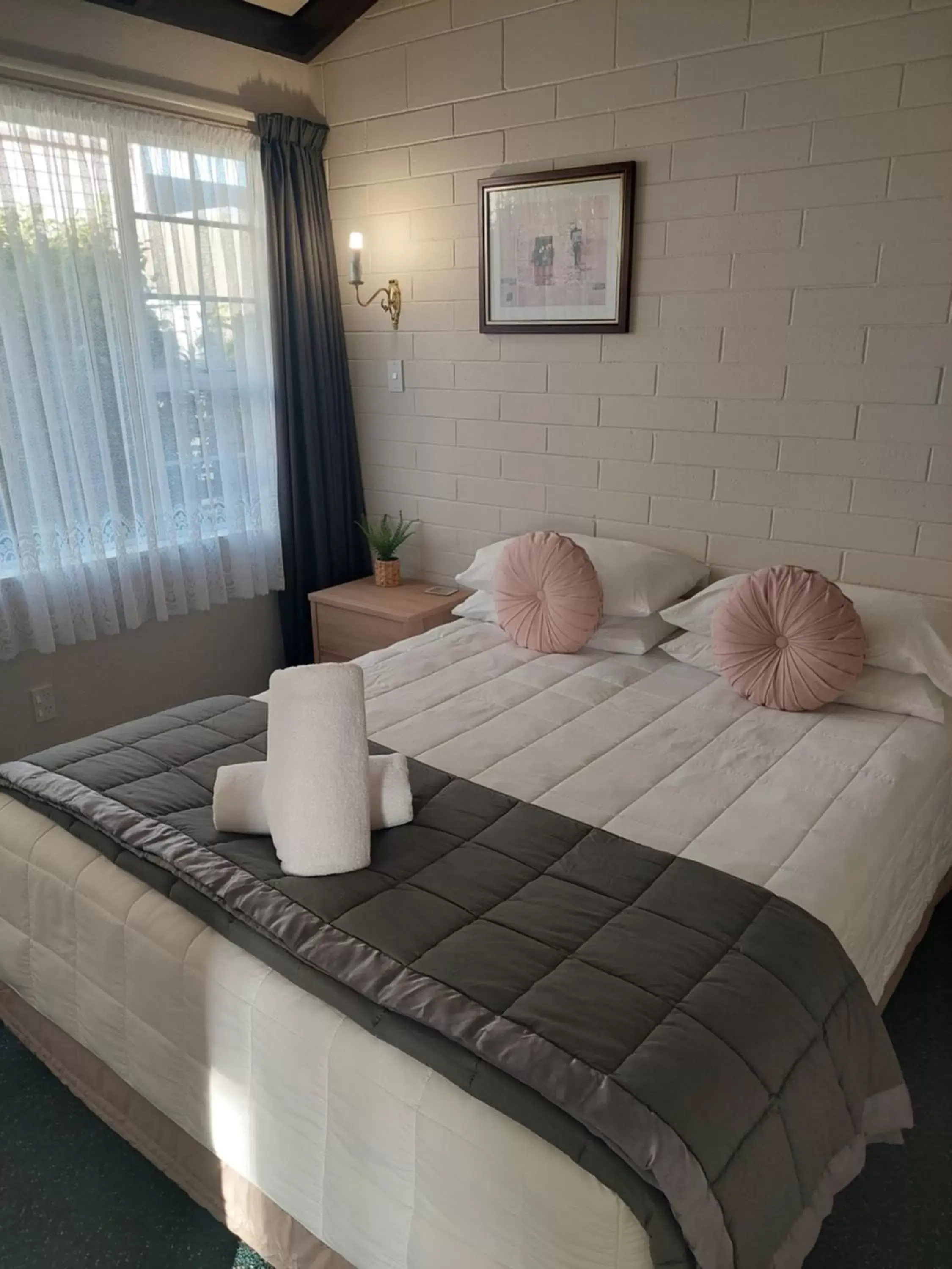 Two-Bedroom Apartment in Colonial on Tay Two-Bedroom Apartment in Colonial on Tay