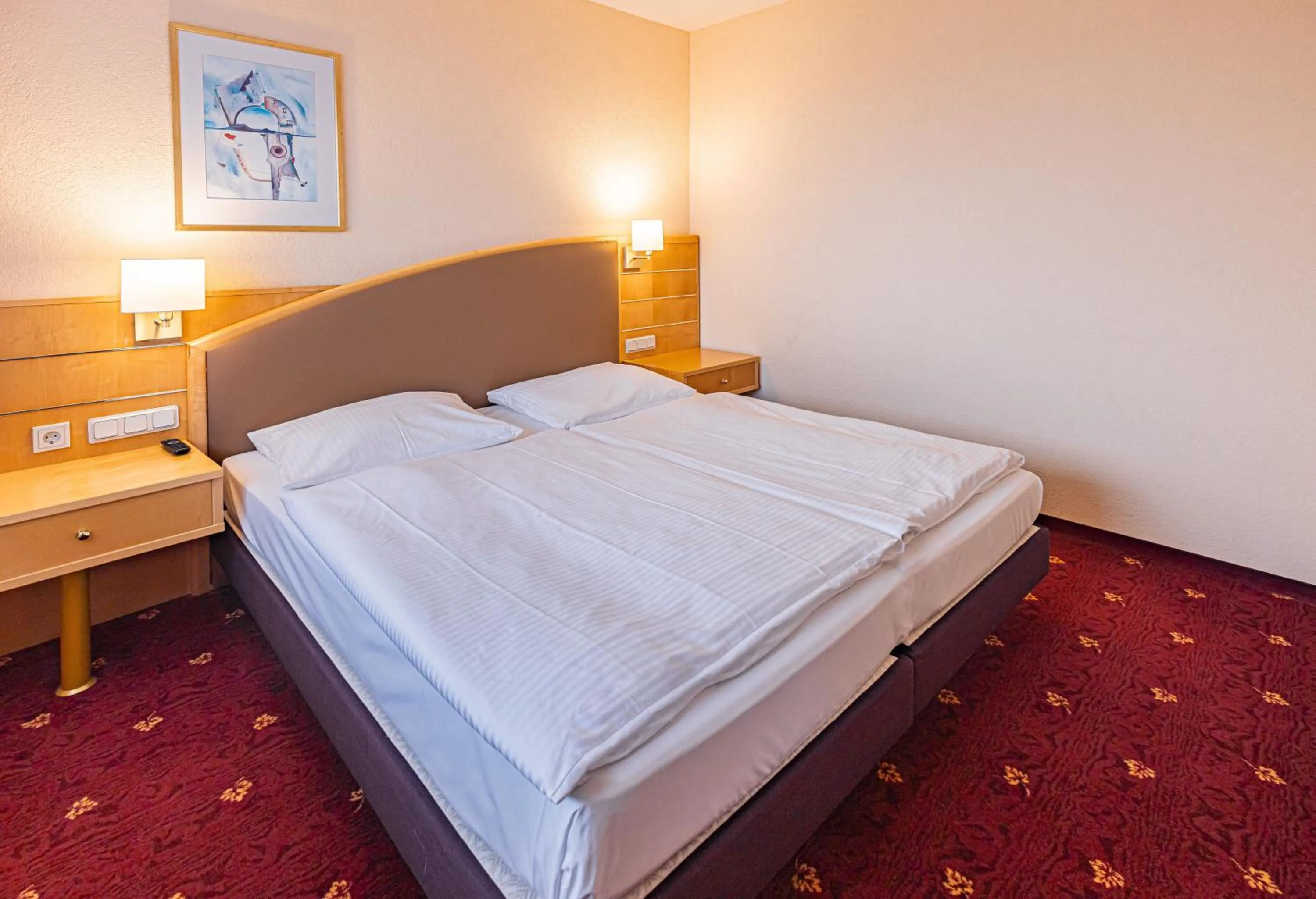 Photo of the whole room, Bed in Ringberg Hotel