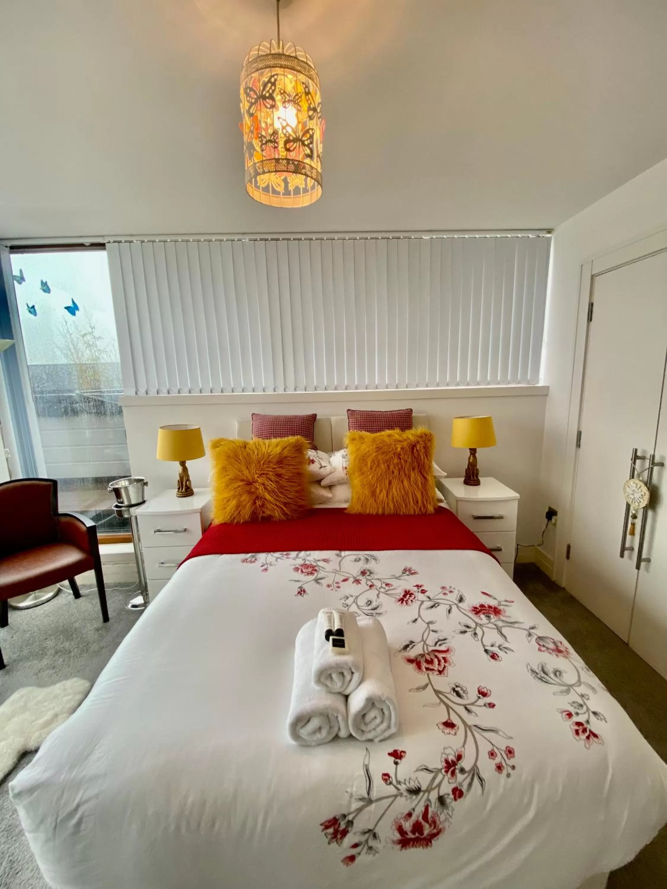 Bed in James Clow Bed & Breakfast