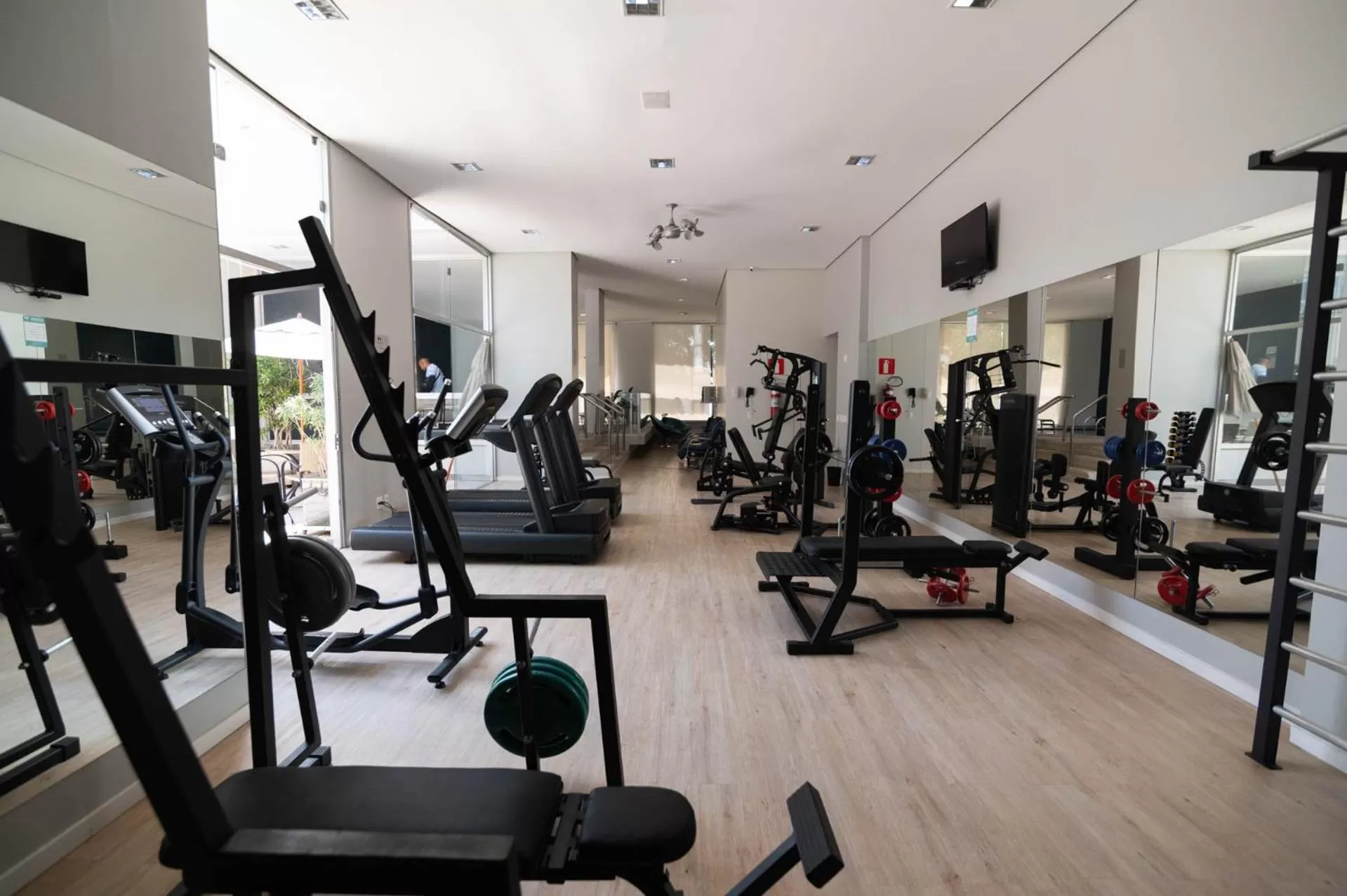 Fitness centre/facilities in H2 Platinum Lourdes