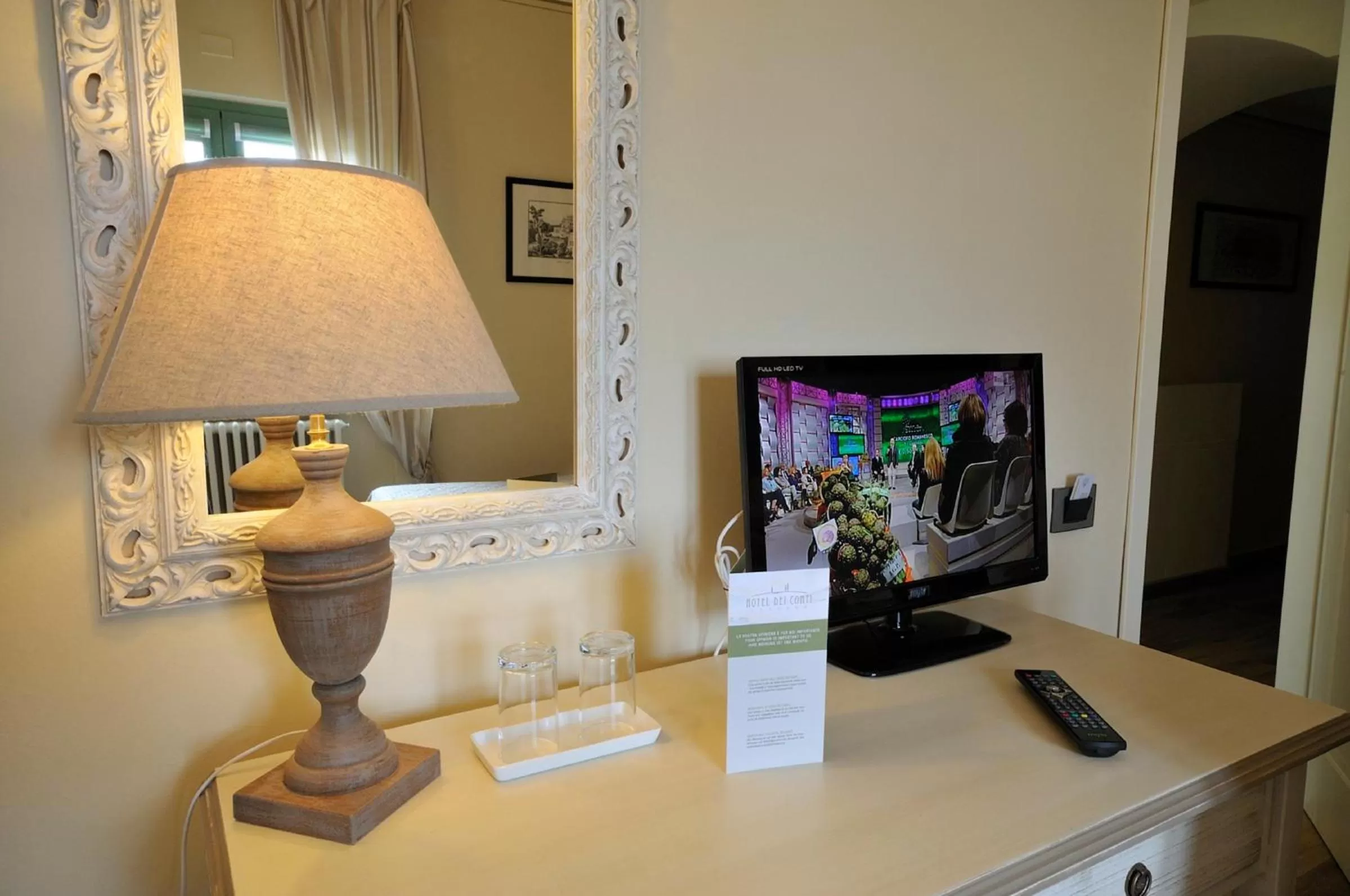 Decorative detail in Hotel Dei Conti