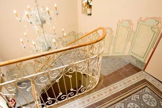 Decorative detail in Hotel la Vila