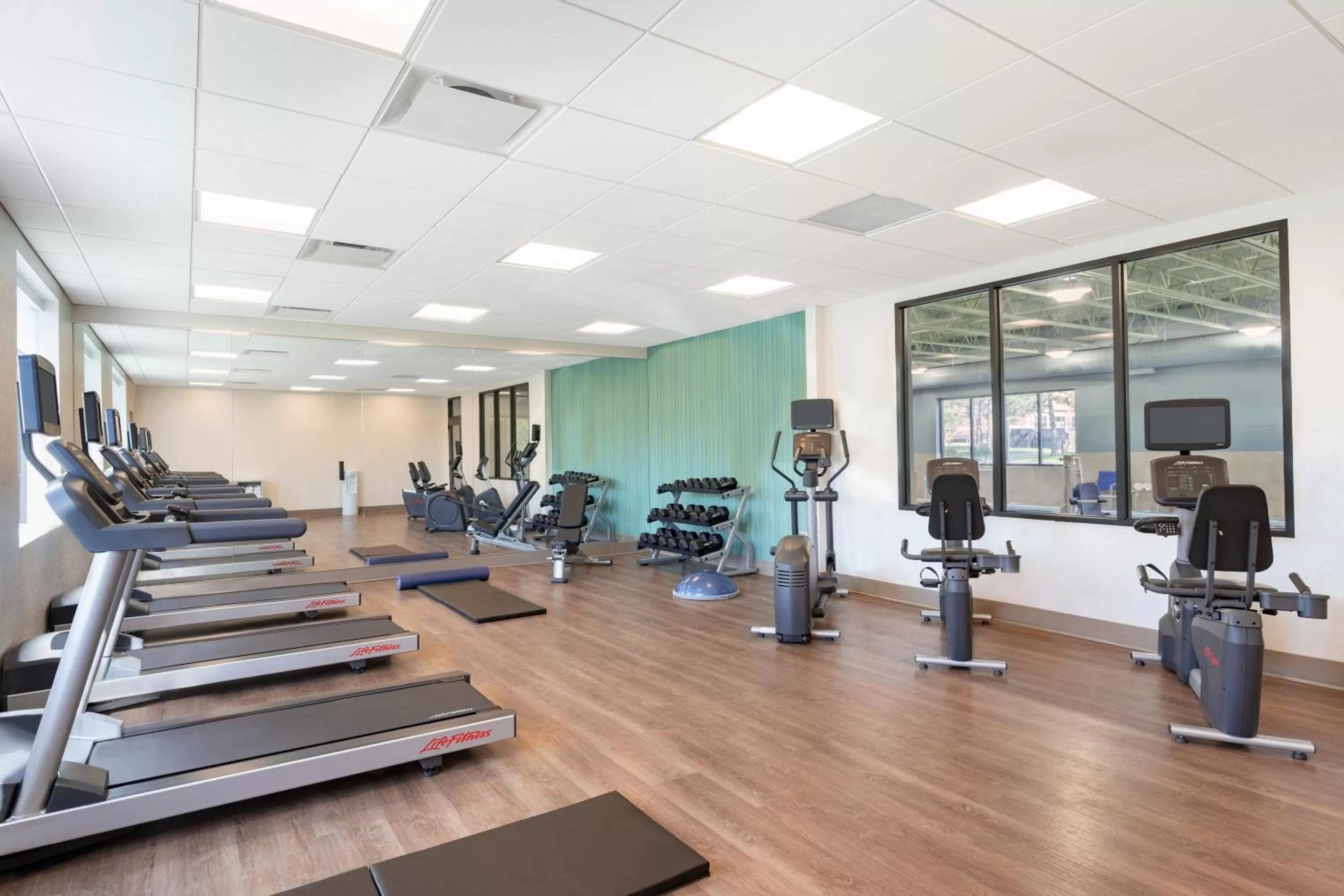 Fitness centre/facilities in Holiday Inn Express - Plattsburgh by IHG