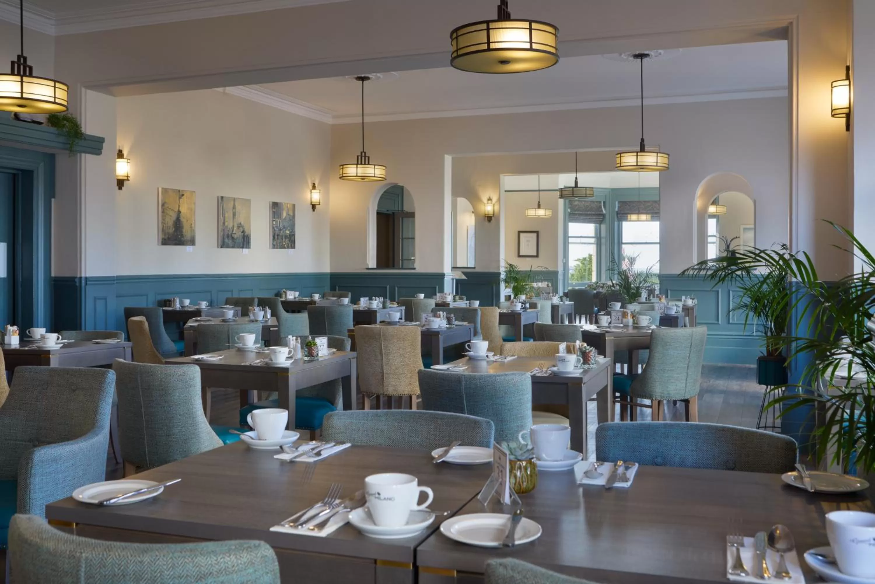 Restaurant/places to eat in The Lansdowne, Eastbourne