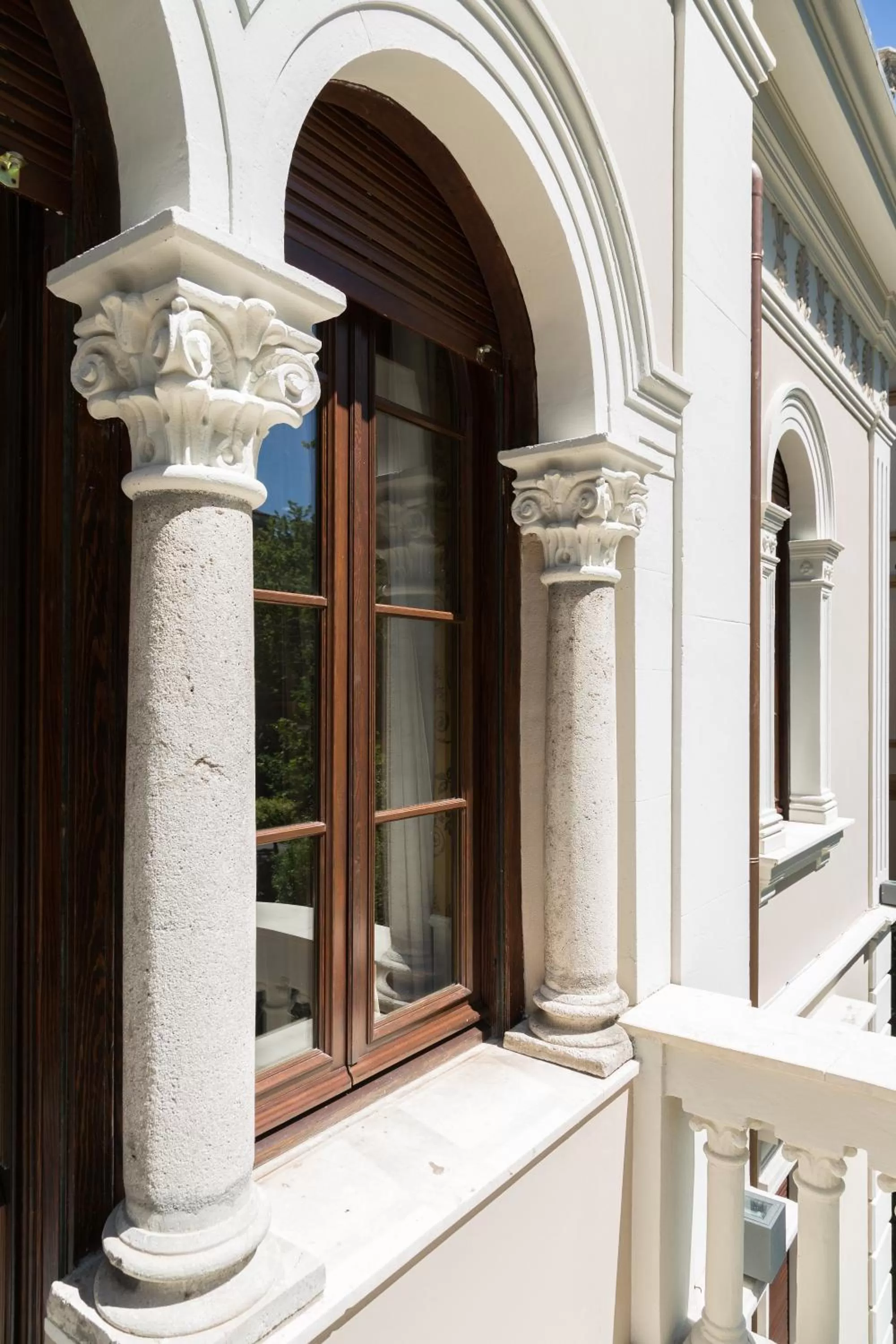 Decorative detail in Relais Metelli