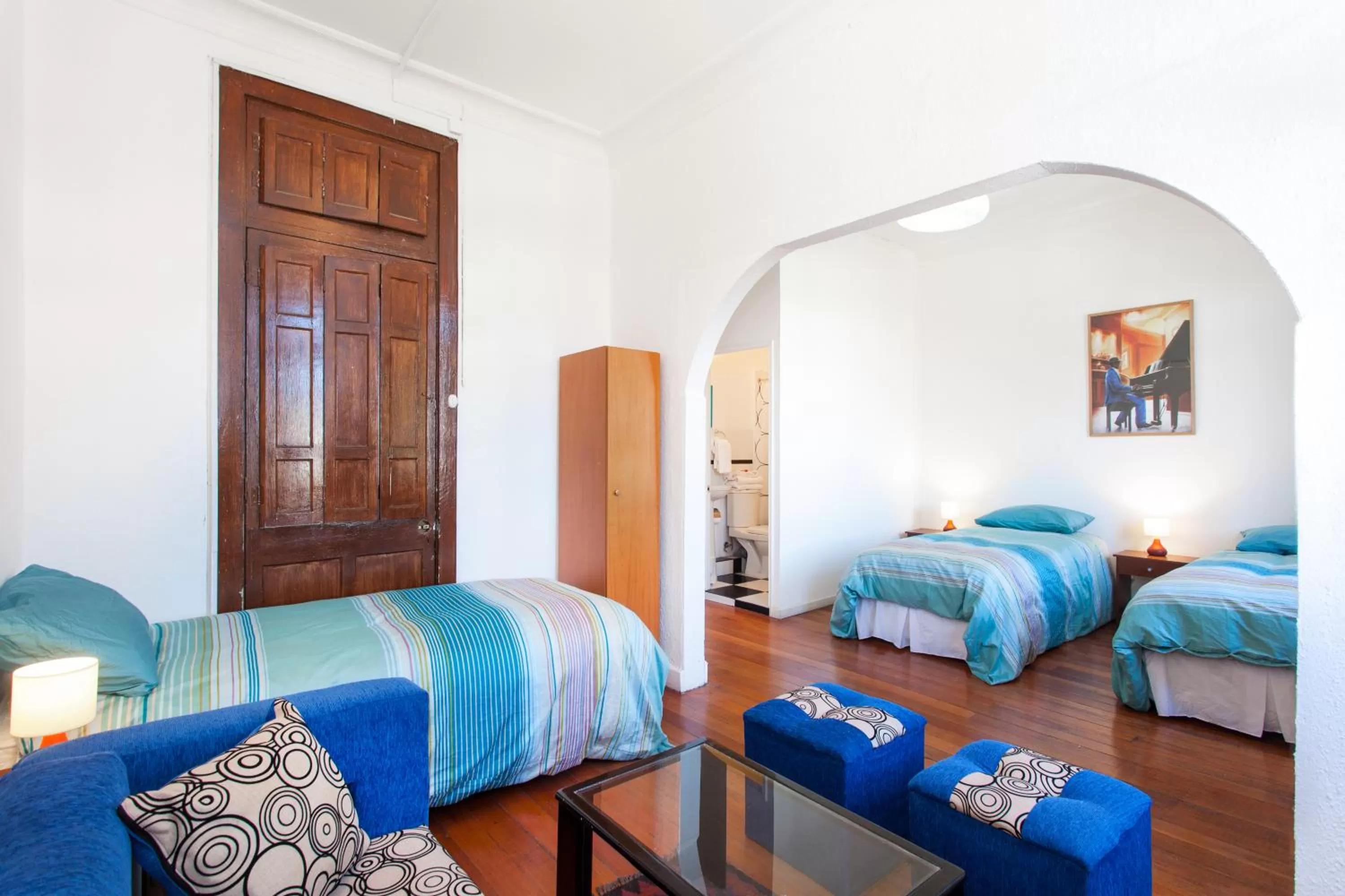 Photo of the whole room, Bed in ITALIA SUITE B&B habitaciones con baño privado y aire acondicionado