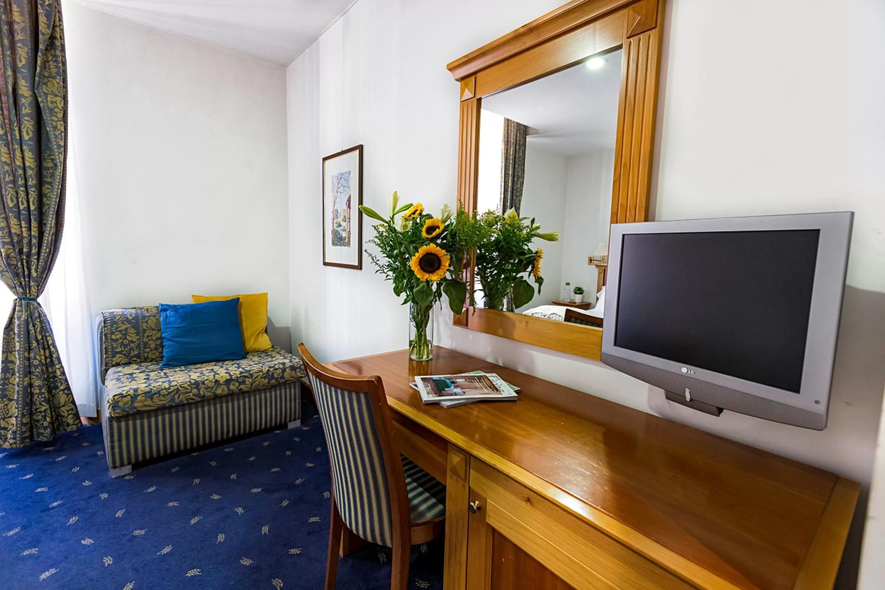 Decorative detail in Hotel Diplomatic