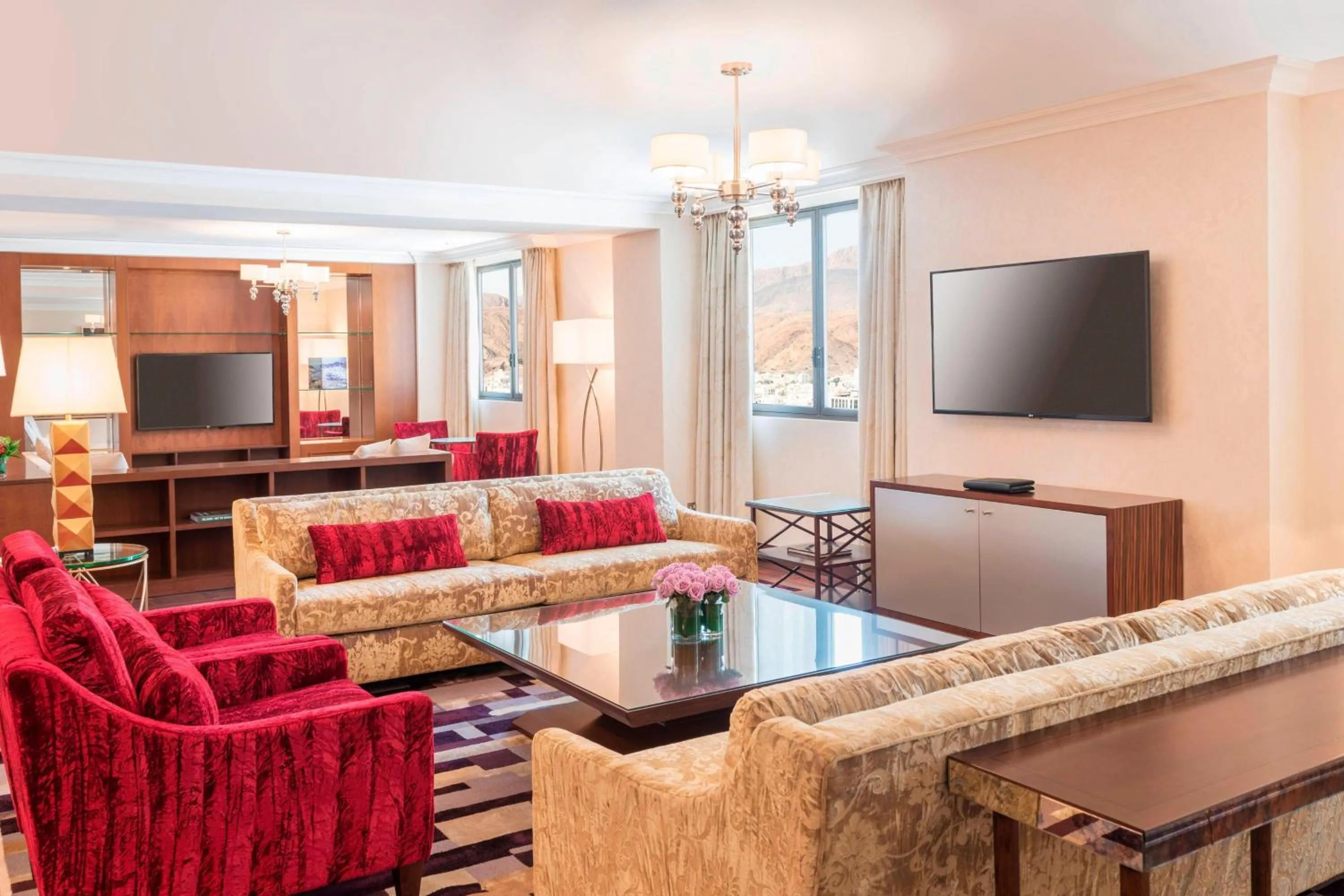 Living room in Sheraton Oman Hotel