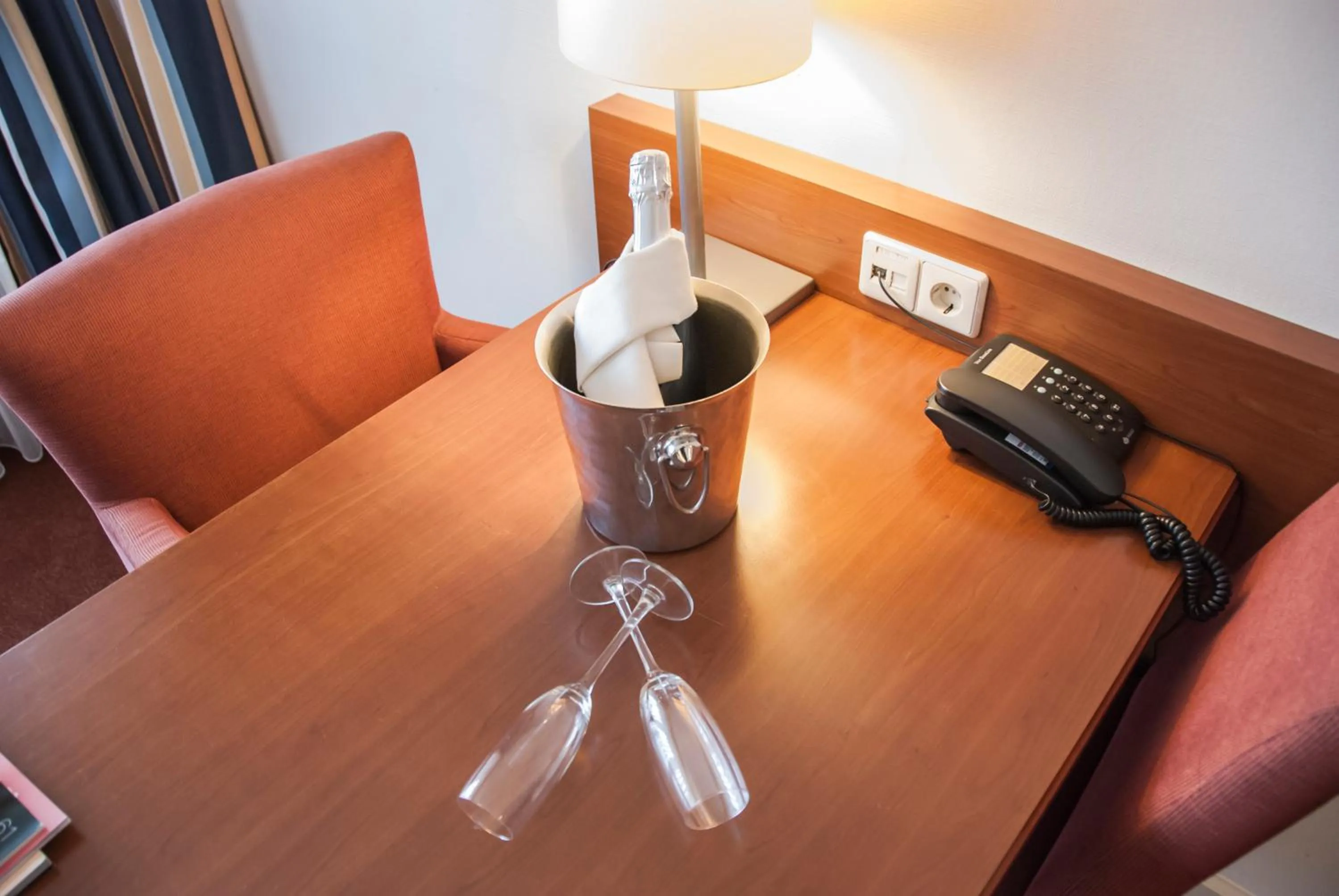 Seating area in Hotel Spaander BW Signature Collection